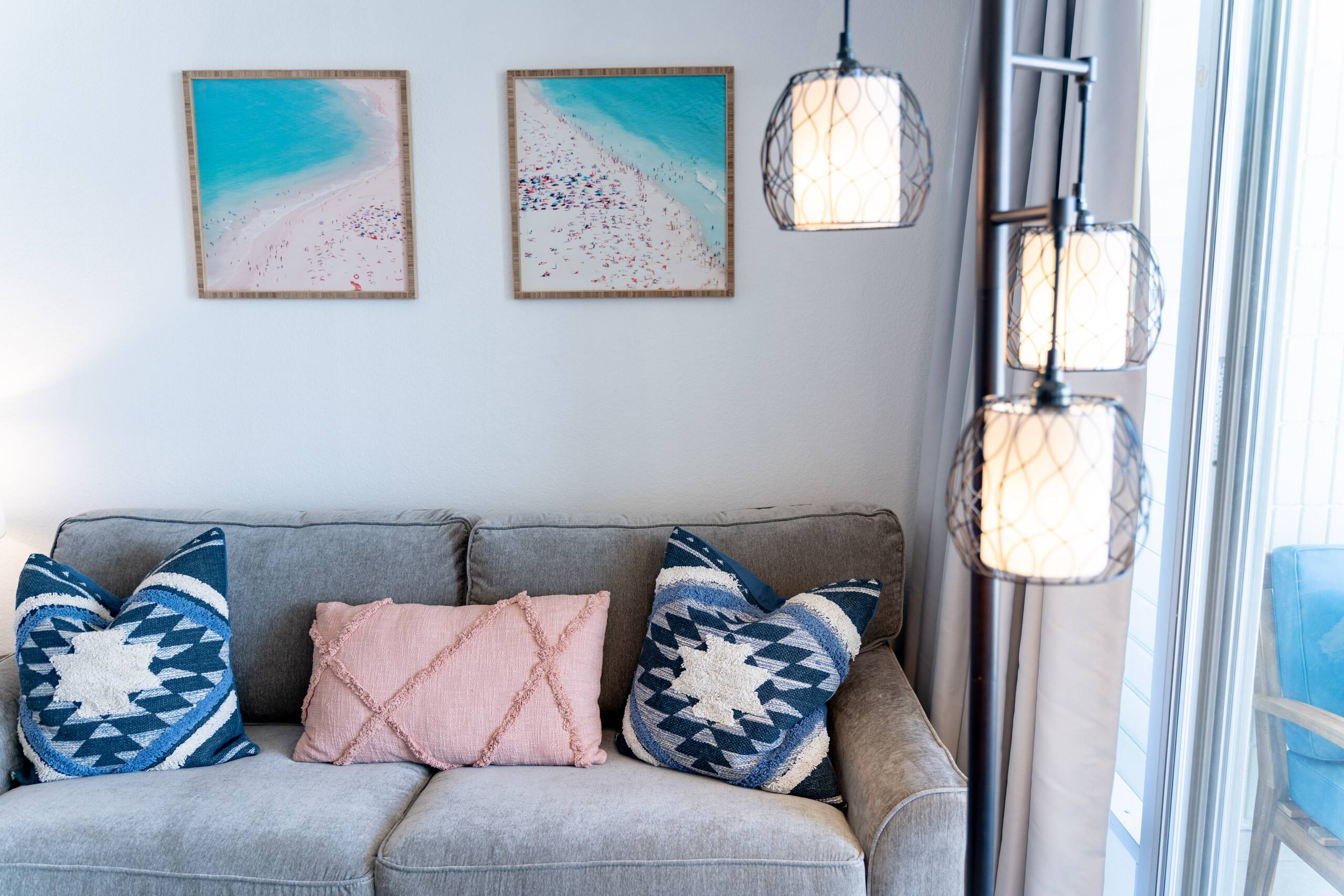 Condo in Honolulu · ★4.24 · 1 bedroom · 2 beds · 1 shared bath - Image 30