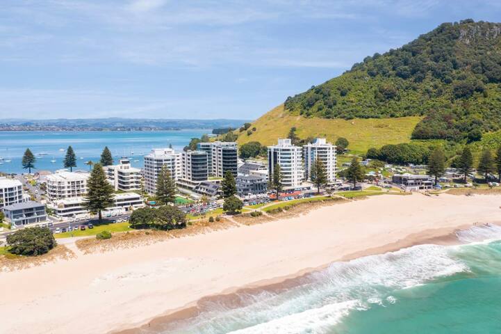 Five Star Focused - Holiday Homes managed Airbnb listing 2