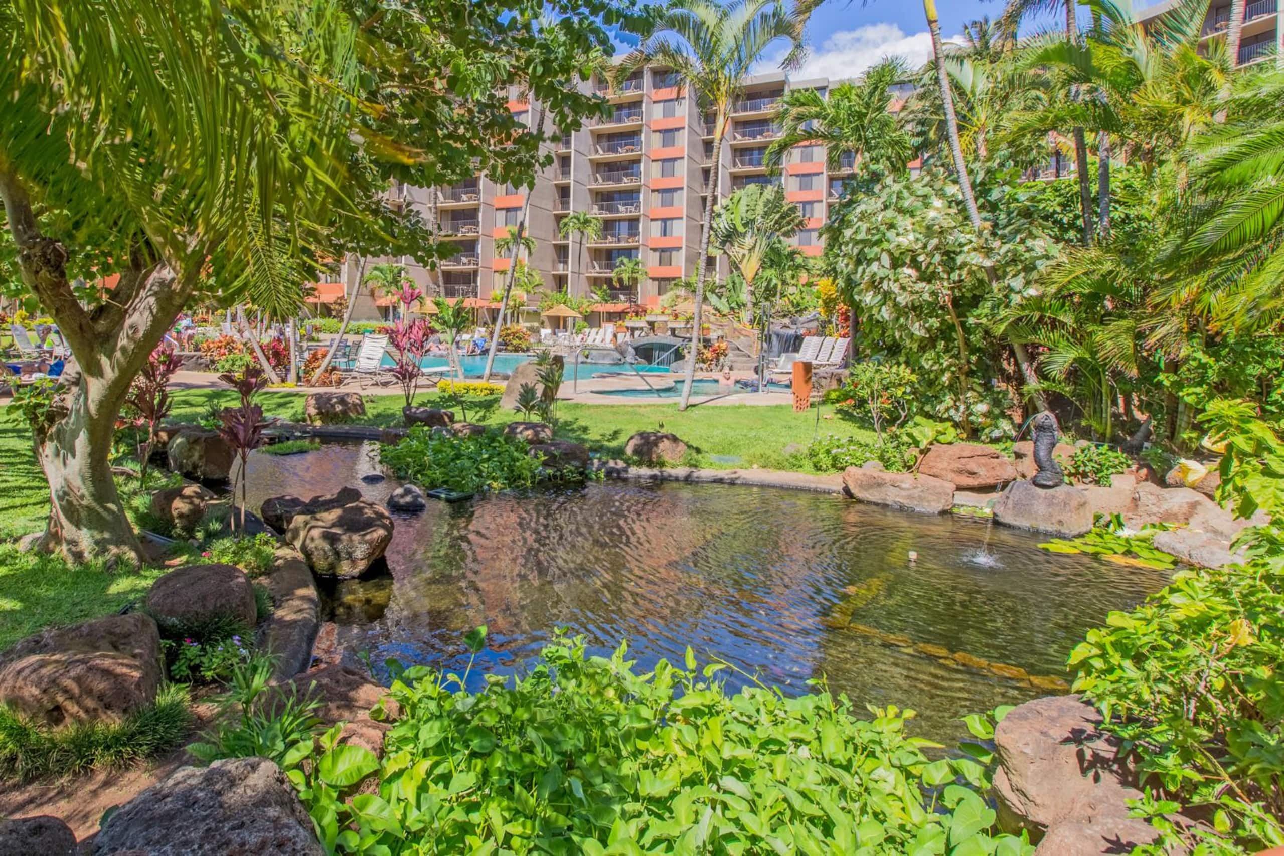 Condo in Lahaina · ★4.57 · 1 bedroom · 2 beds · 1 bath - Image 40