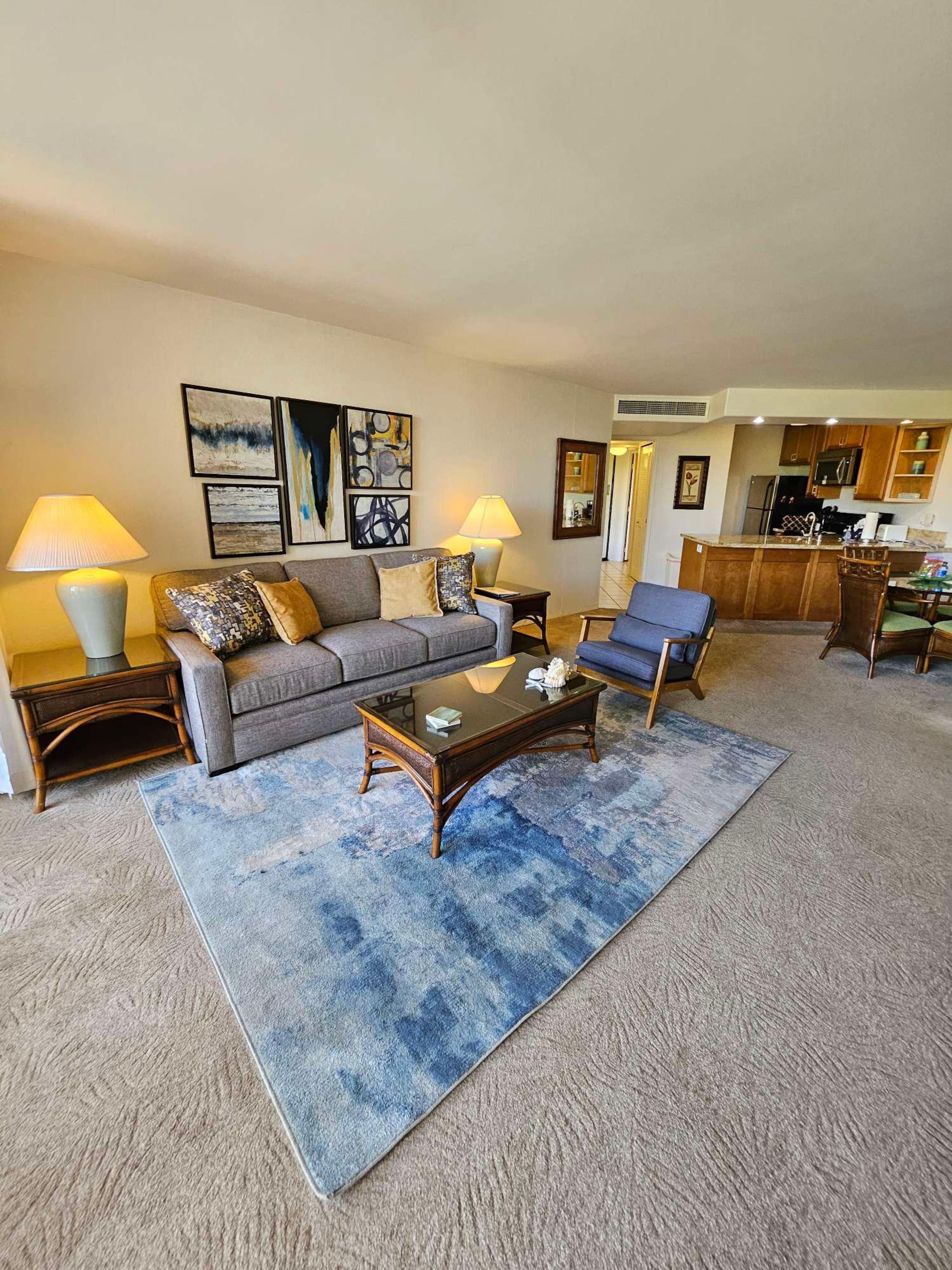 Condo in Lahaina · ★4.57 · 1 bedroom · 2 beds · 1 bath - Image 3