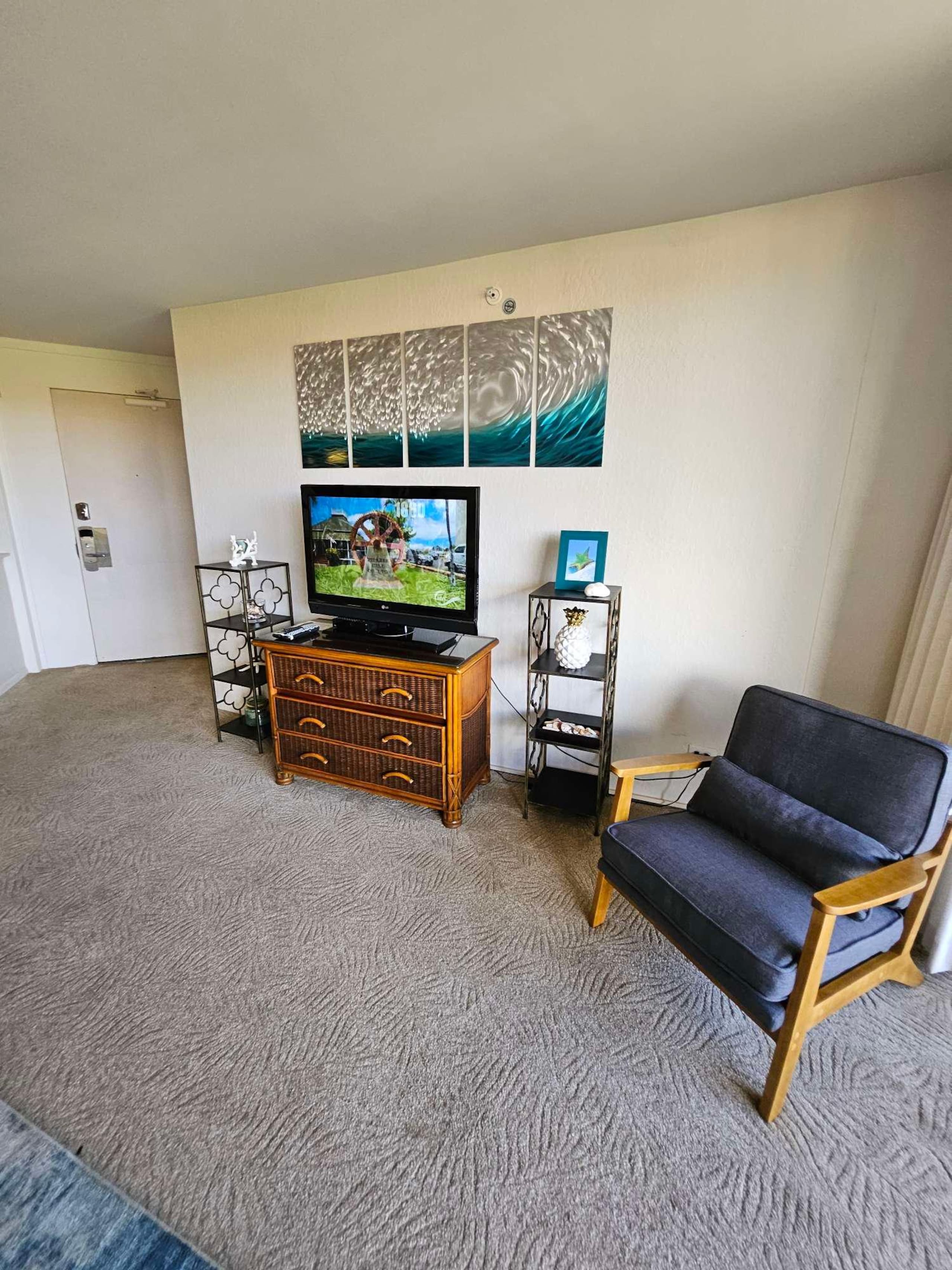 Condo in Lahaina · ★4.57 · 1 bedroom · 2 beds · 1 bath - Image 4