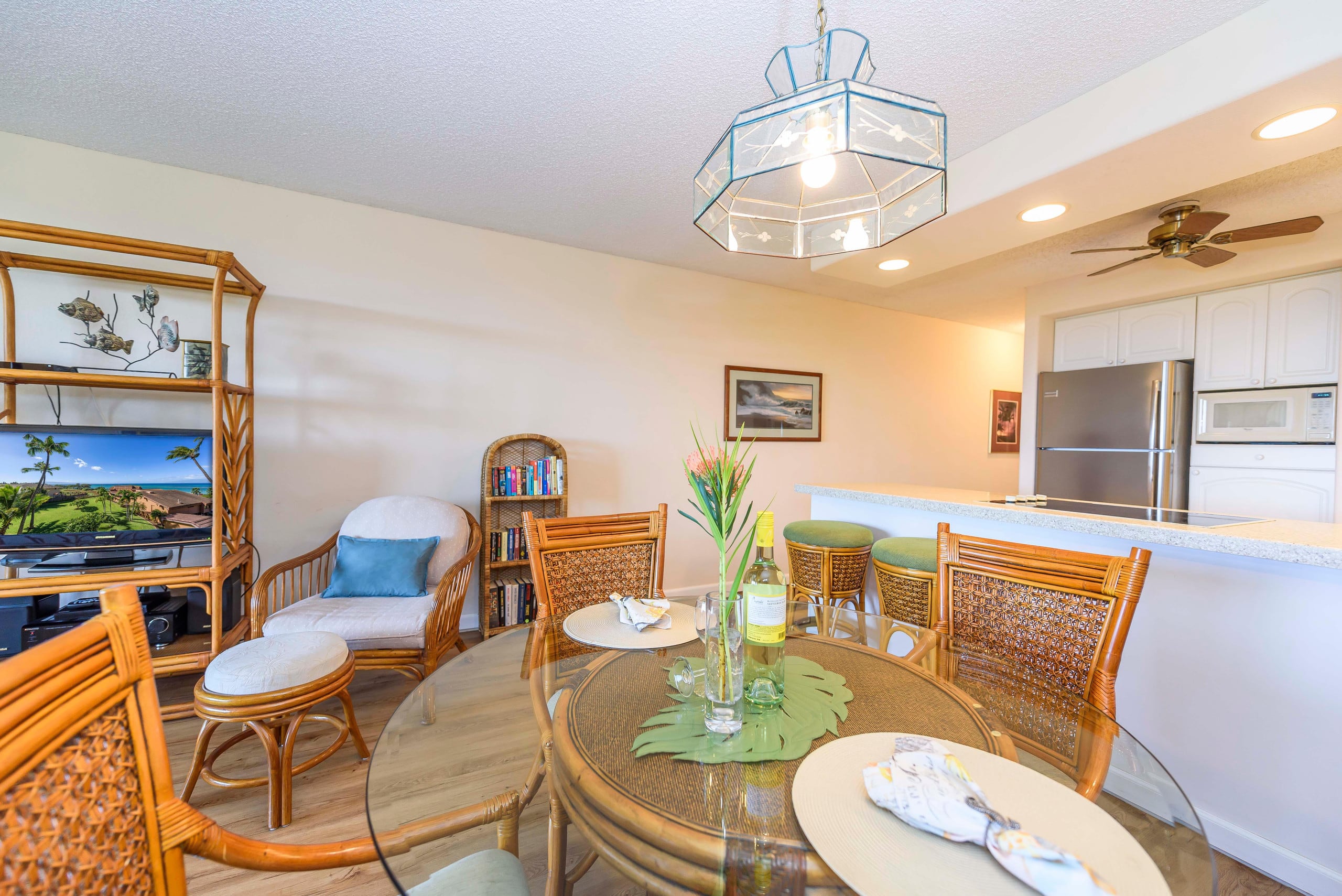 Condo in Lahaina · ★4.82 · 1 bedroom · 2 beds · 1 bath - Image 16