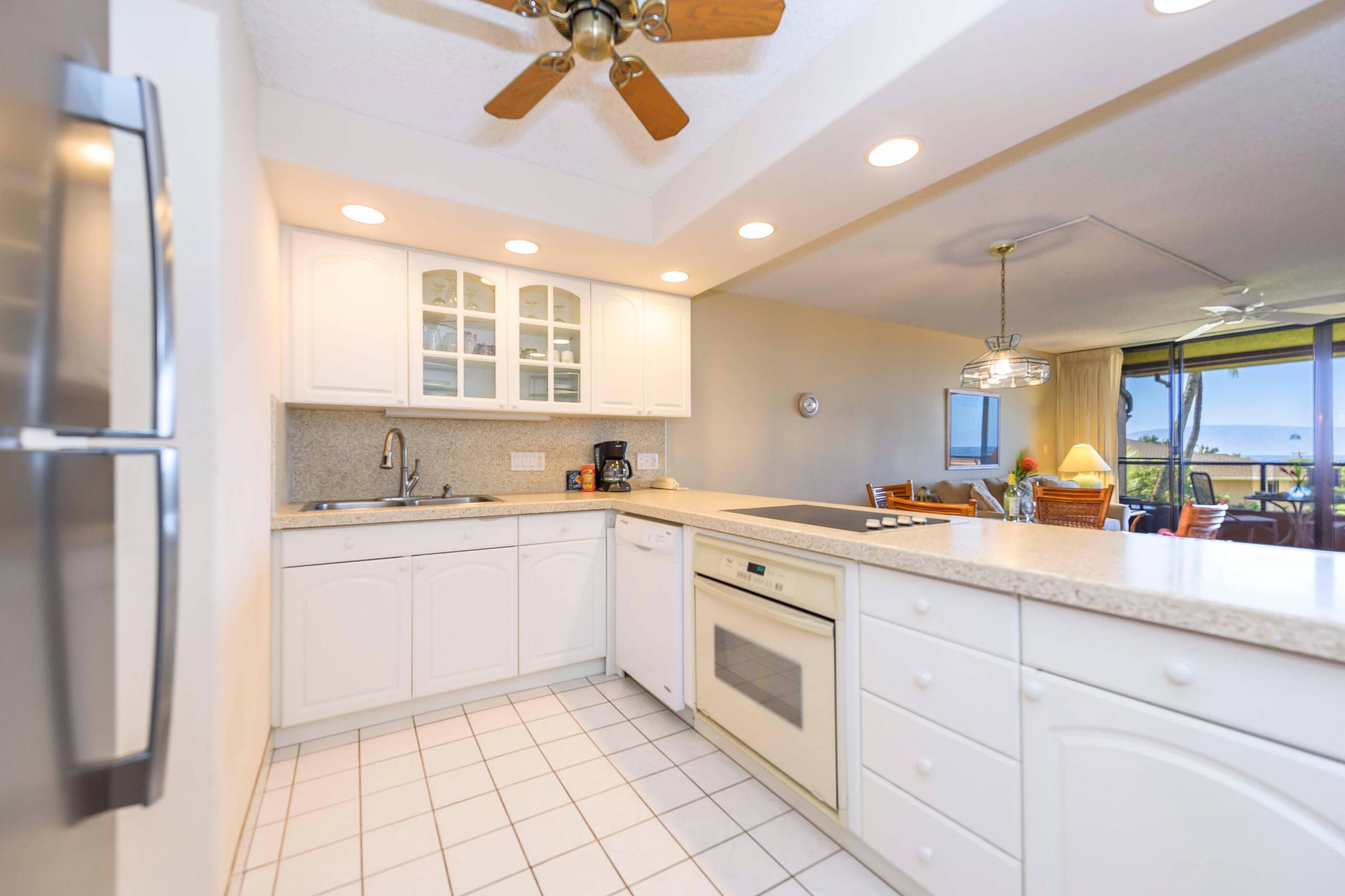 Condo in Lahaina · ★4.82 · 1 bedroom · 2 beds · 1 bath - Image 19