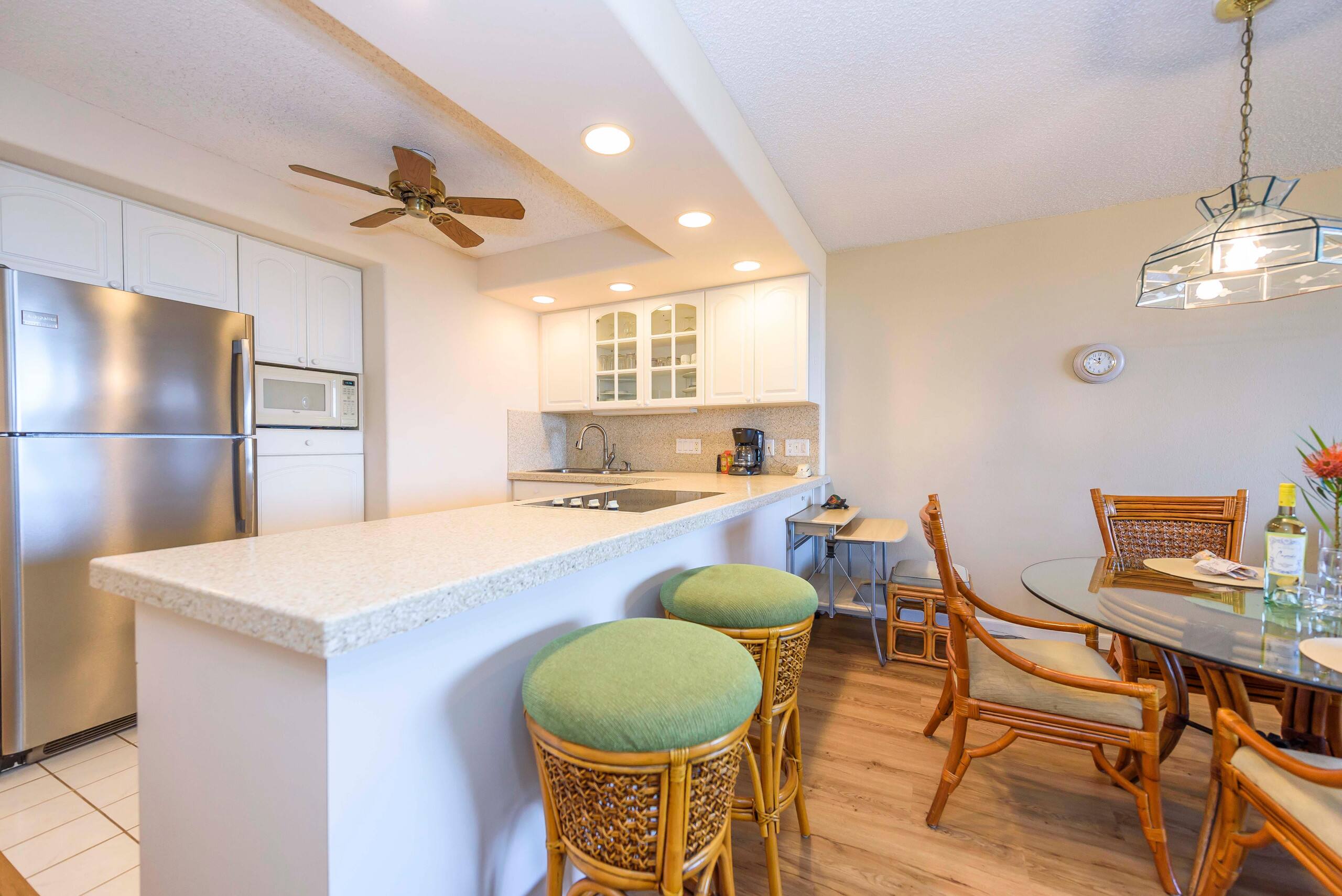 Condo in Lahaina · ★4.82 · 1 bedroom · 2 beds · 1 bath - Image 17