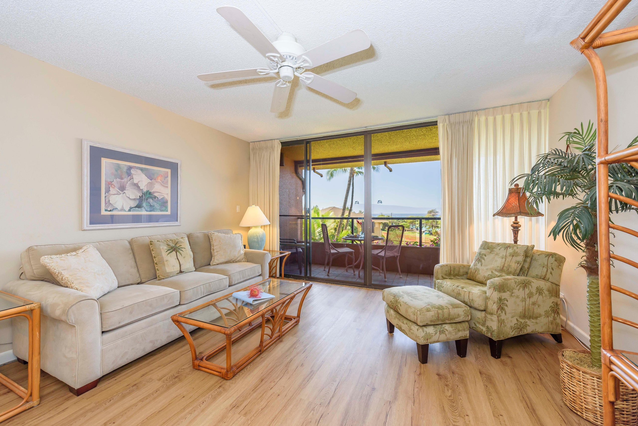 Condo in Lahaina · ★4.82 · 1 bedroom · 2 beds · 1 bath - Image 9