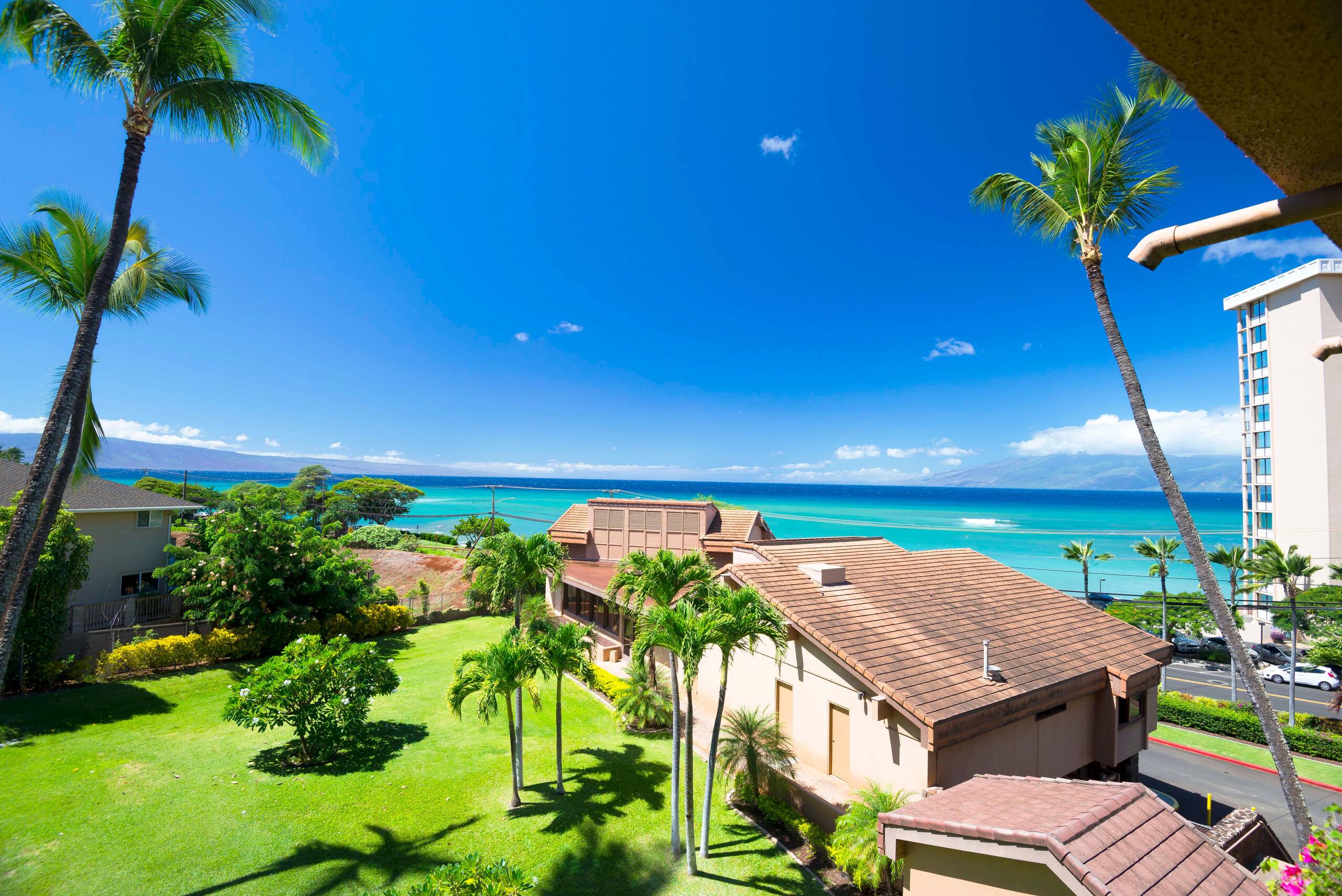 Condo in Lahaina · ★4.82 · 1 bedroom · 2 beds · 1 bath - Image 31
