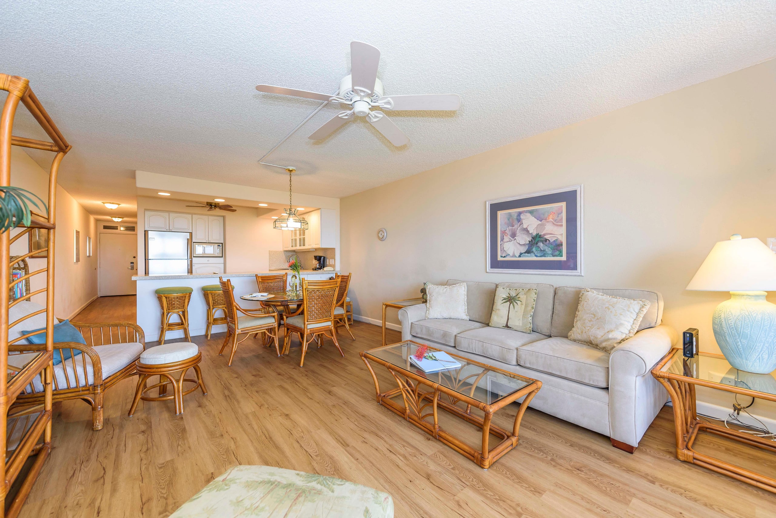 Condo in Lahaina · ★4.82 · 1 bedroom · 2 beds · 1 bath - Image 15