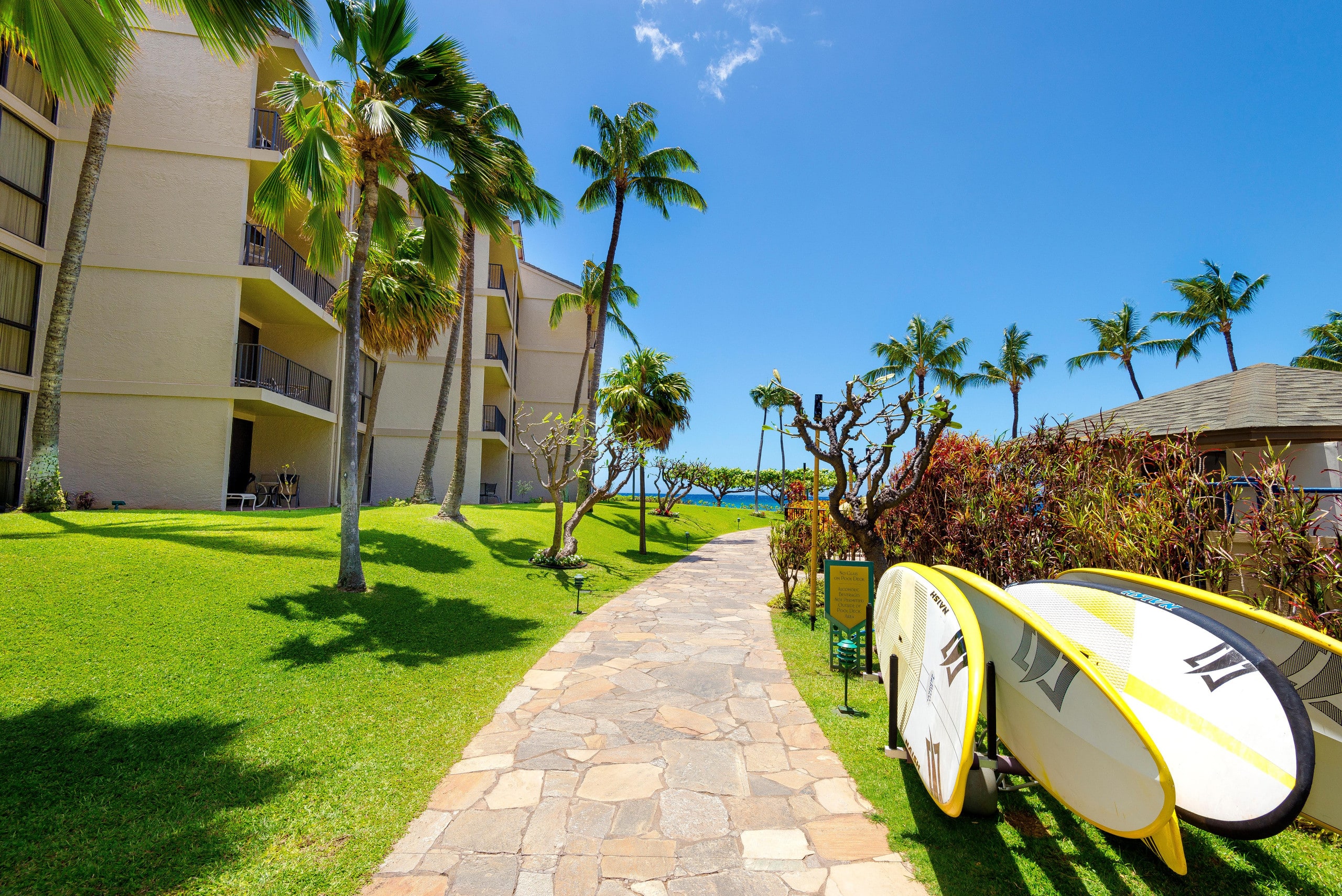 Condo in Lahaina · ★4.6 · 1 bedroom · 1 bed · 1 bath - Image 47