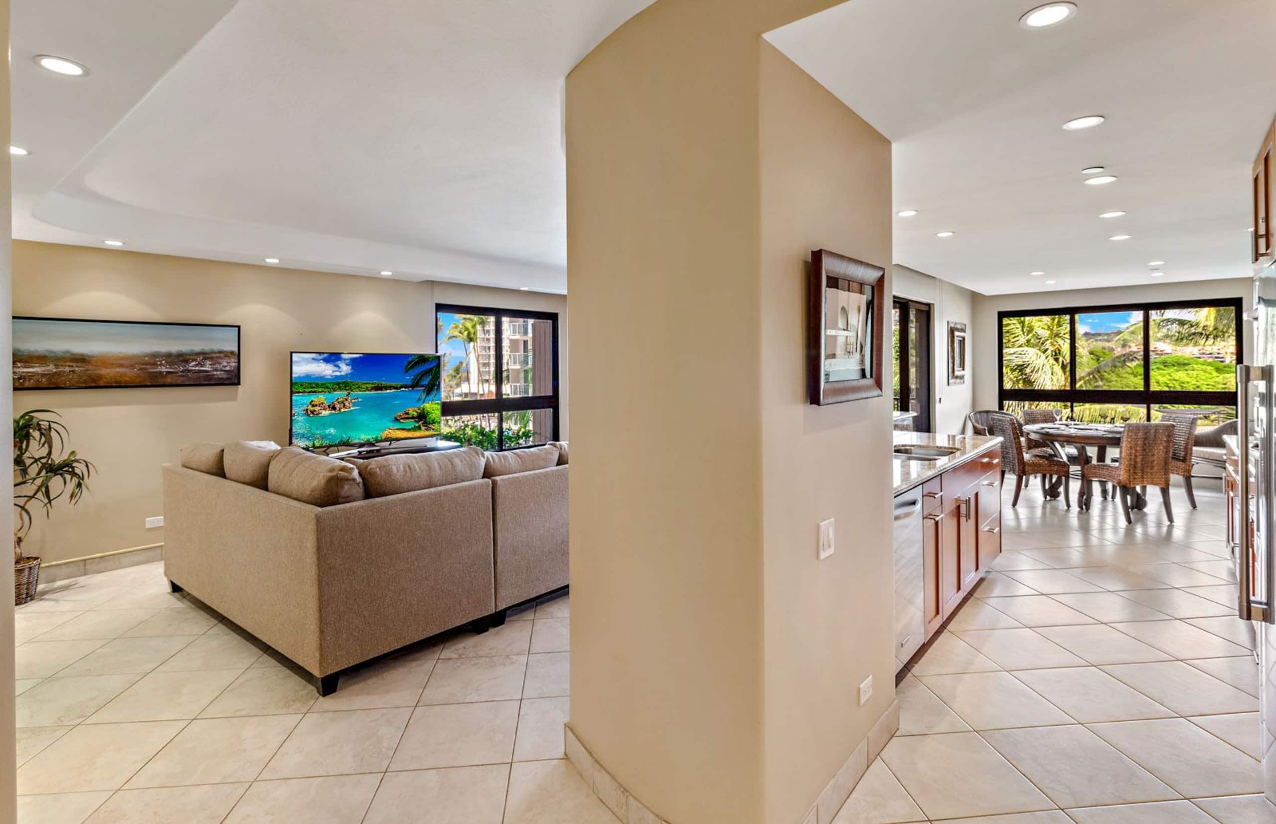 Condo in Lahaina · ★5.0 · 2 bedrooms · 3 beds · 2 baths - Image 11