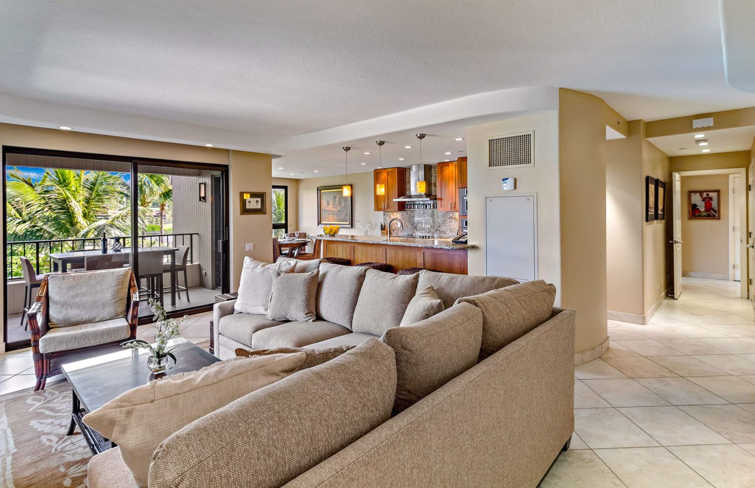 Condo in Lahaina · ★5.0 · 2 bedrooms · 3 beds · 2 baths - Image 12