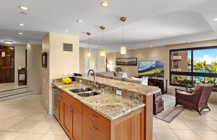 Kaanapali Alii 262 / 2BR + 2BA / Partial Oceanview gallery image 2