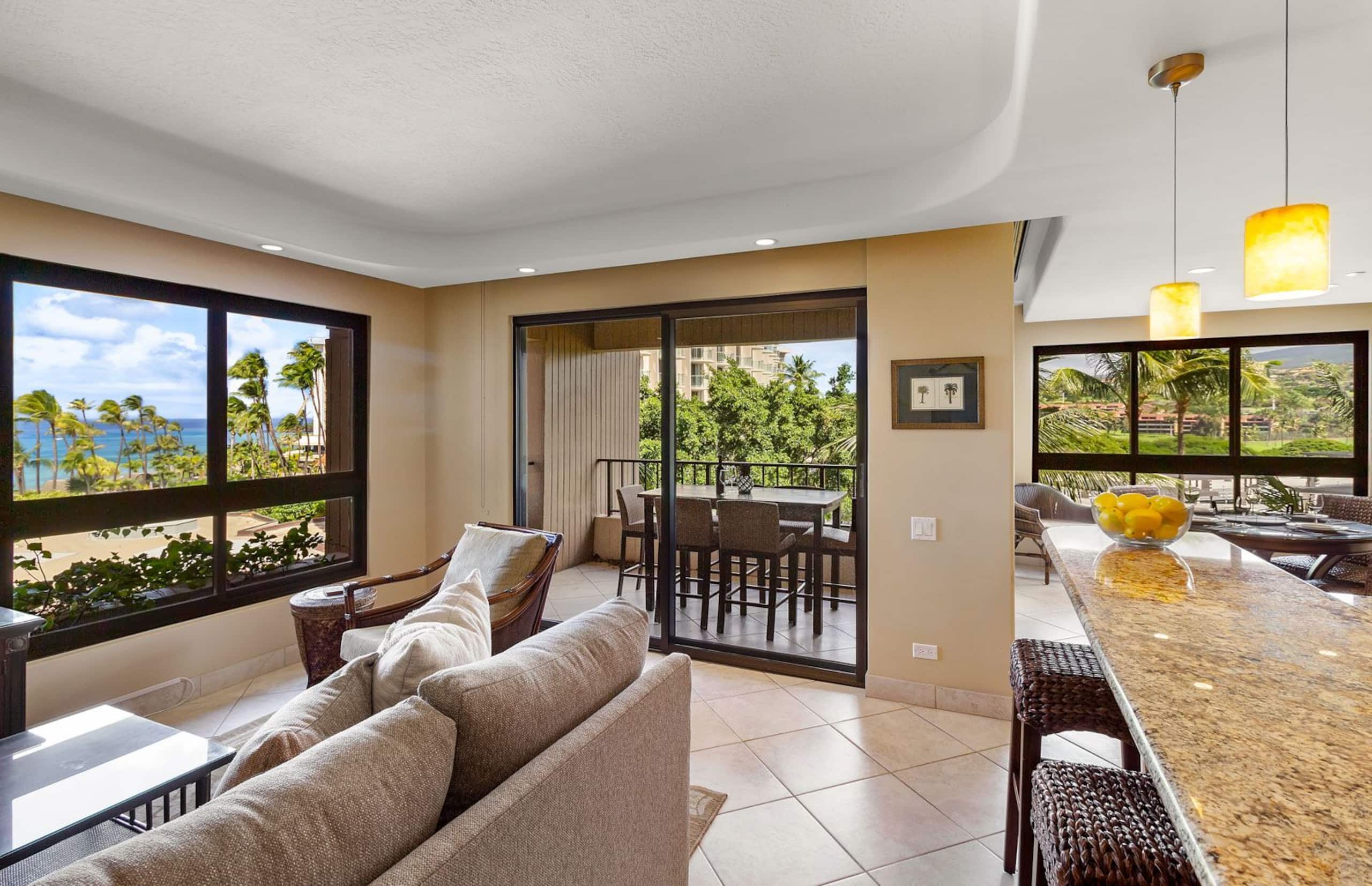 Condo in Lahaina · ★5.0 · 2 bedrooms · 3 beds · 2 baths - Image 14