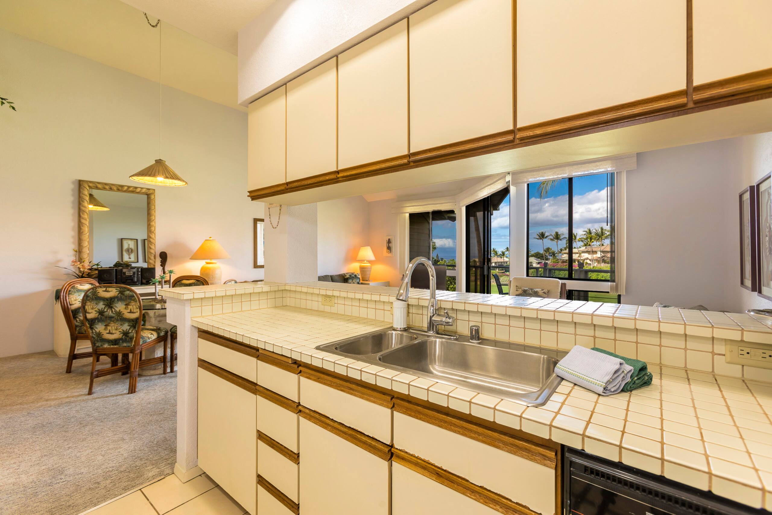 Condo in Kihei · ★4.61 · 1 bedroom · 2 beds · 2 shared baths - Image 19