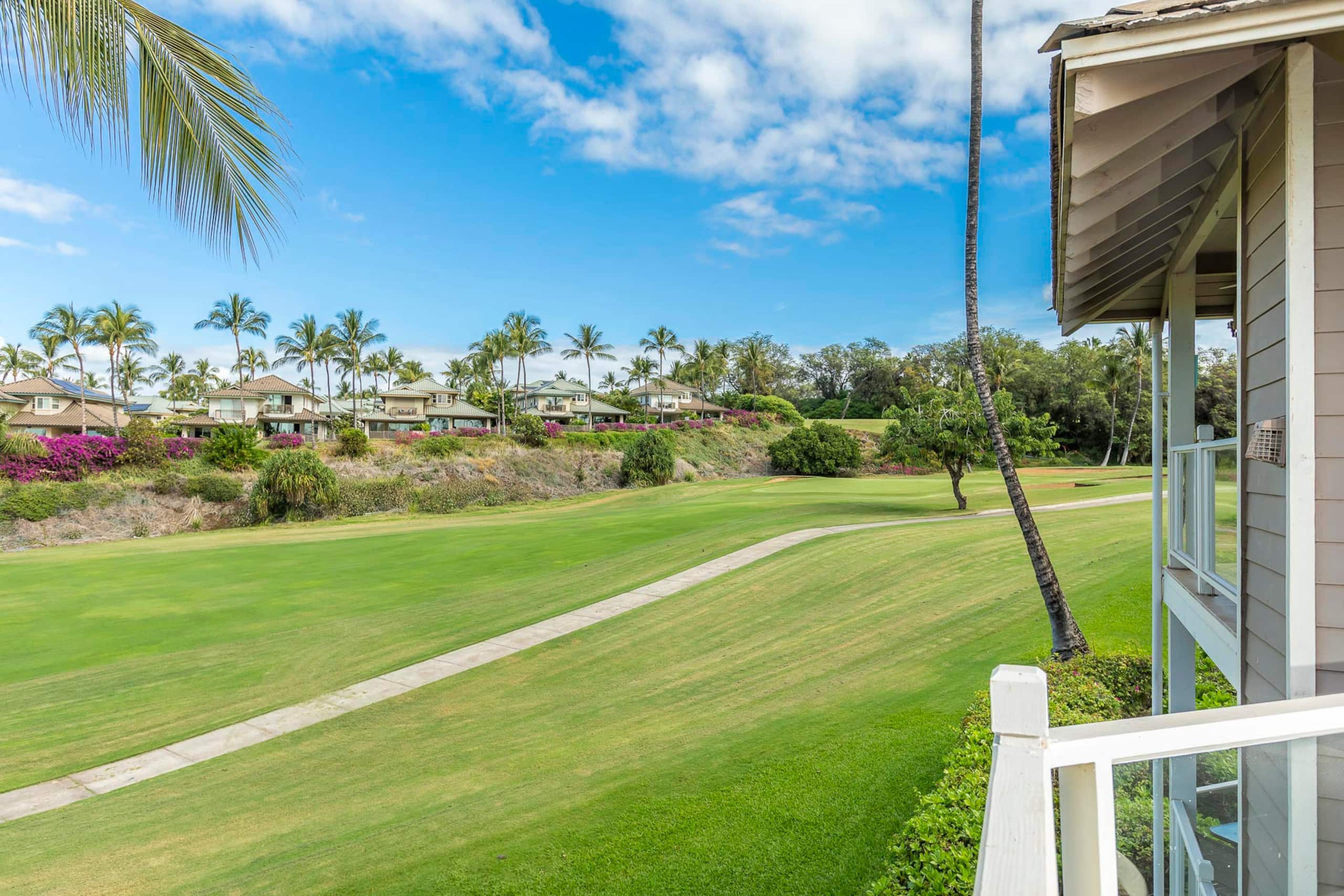 Condo in Kihei · ★4.61 · 1 bedroom · 2 beds · 2 shared baths - Image 8