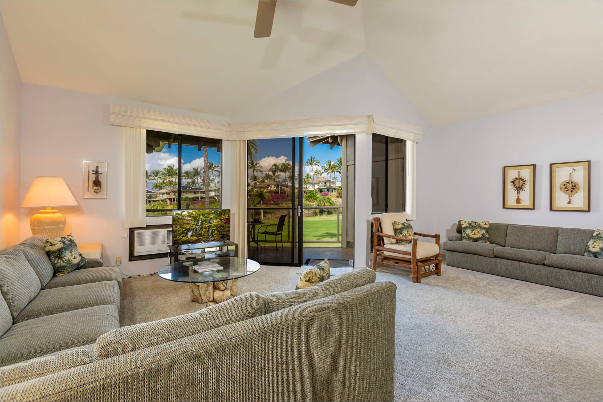 Condo in Kihei · ★4.61 · 1 bedroom · 2 beds · 2 shared baths - Image 13