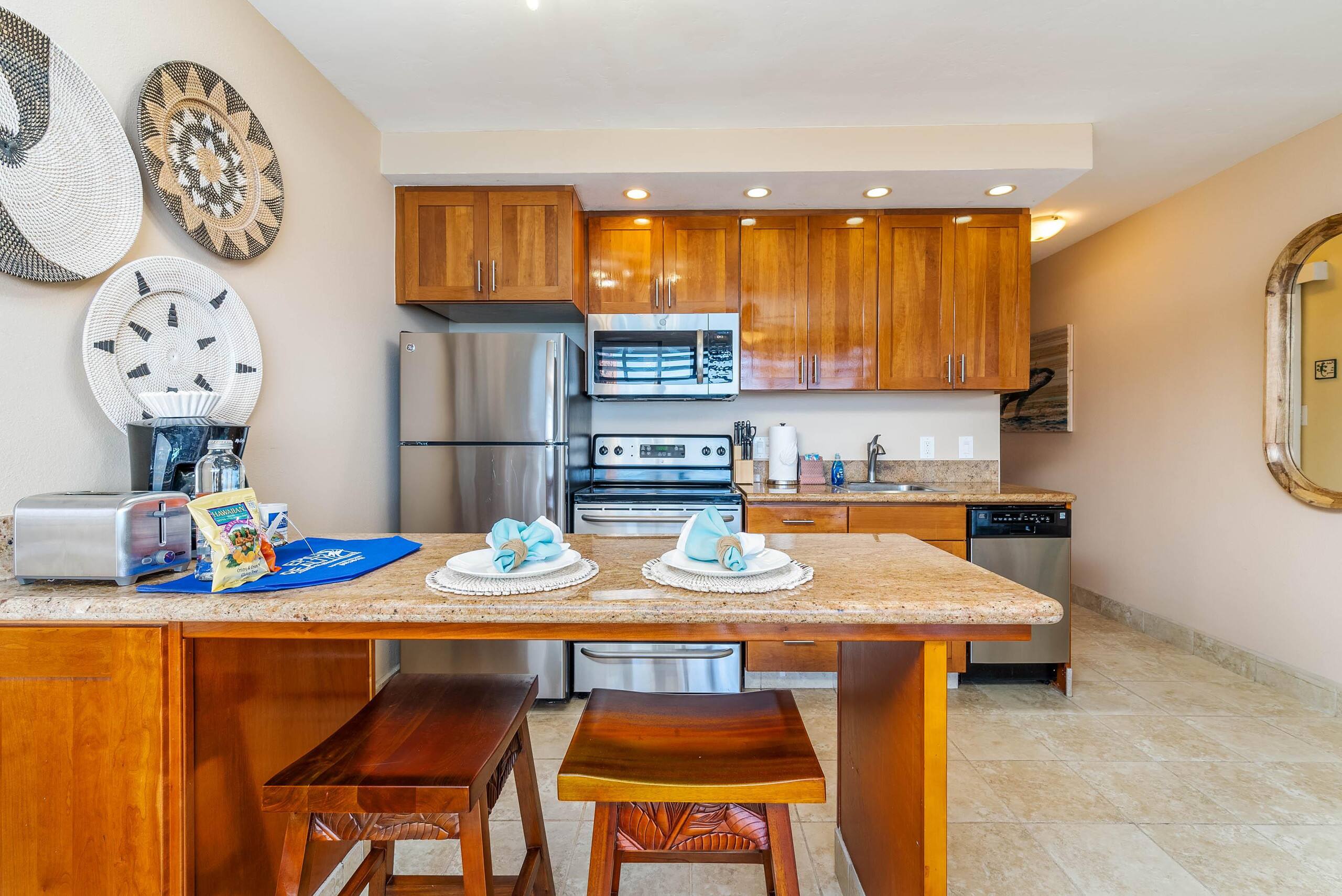 Condo in Lahaina · ★4.75 · 1 bedroom · 2 beds · 1 bath - Image 16