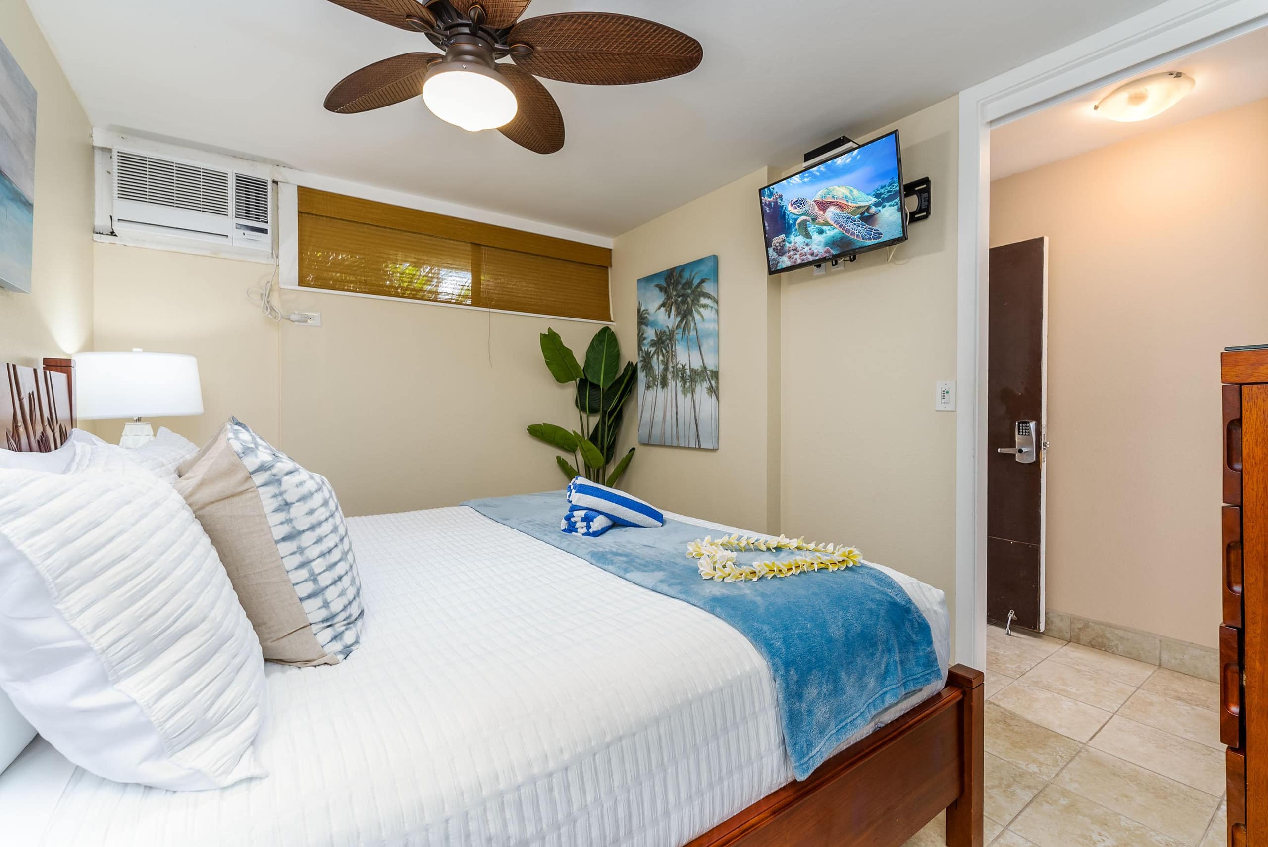 Condo in Lahaina · ★4.75 · 1 bedroom · 2 beds · 1 bath - Image 21