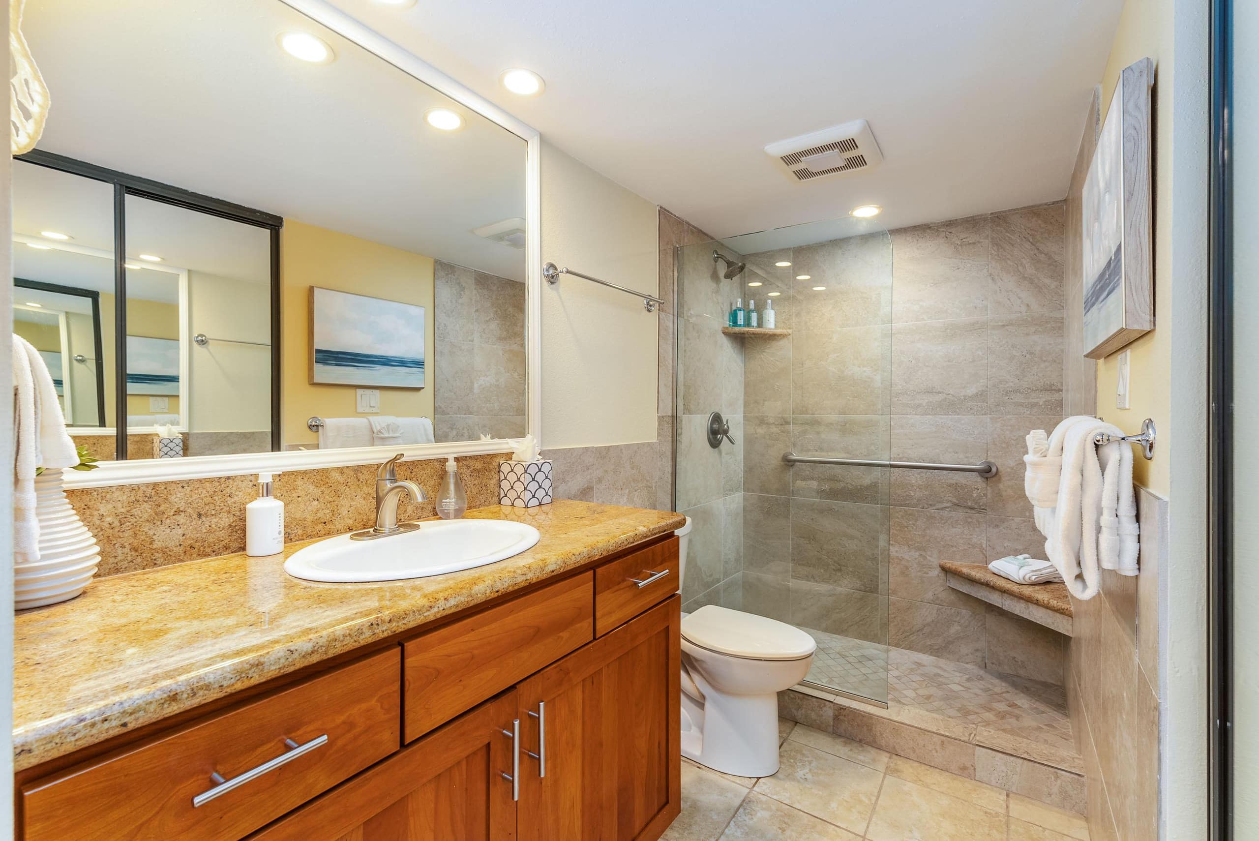Condo in Lahaina · ★4.75 · 1 bedroom · 2 beds · 1 bath - Image 18