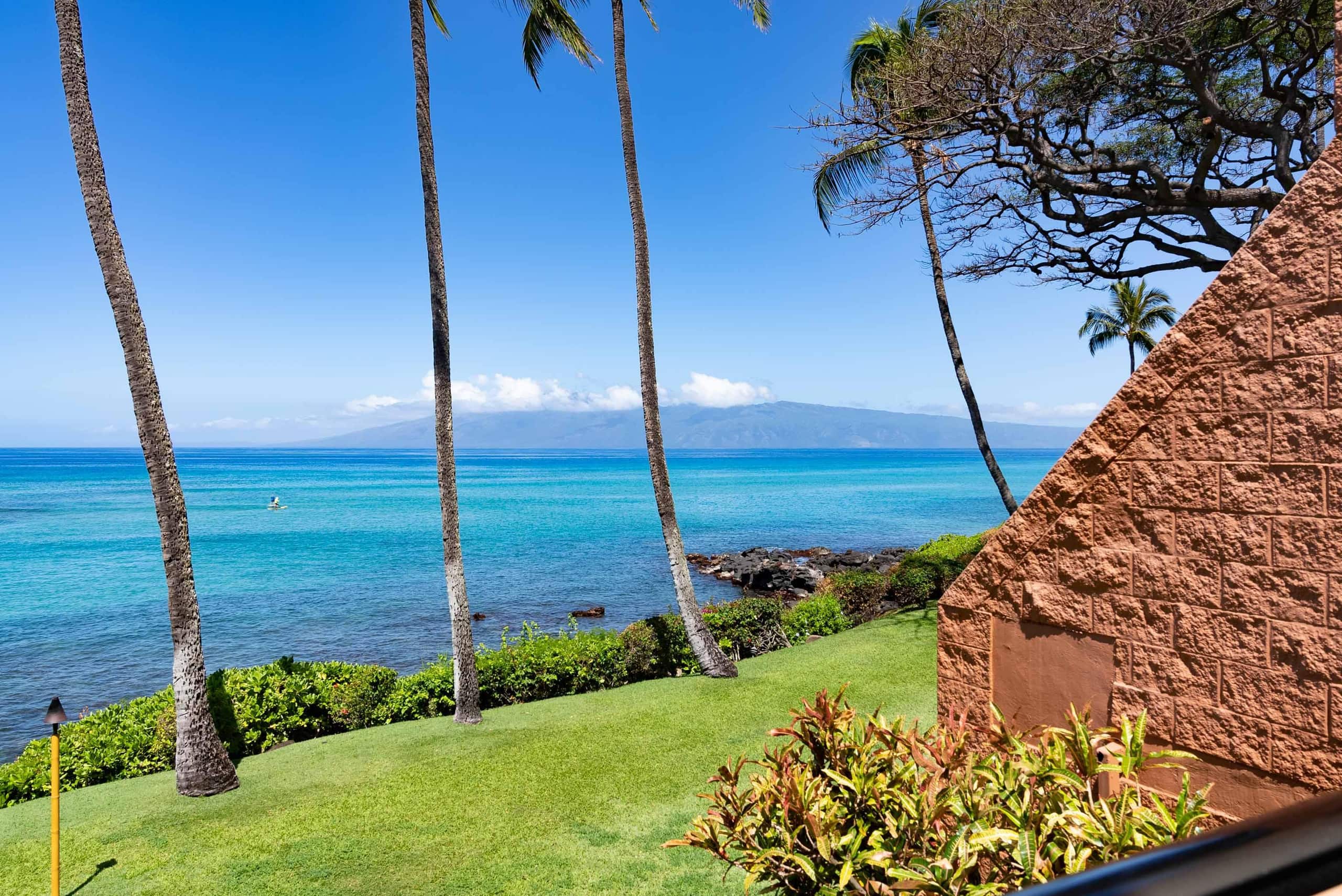 Condo in Lahaina · ★4.75 · 1 bedroom · 2 beds · 1 bath - Image 44