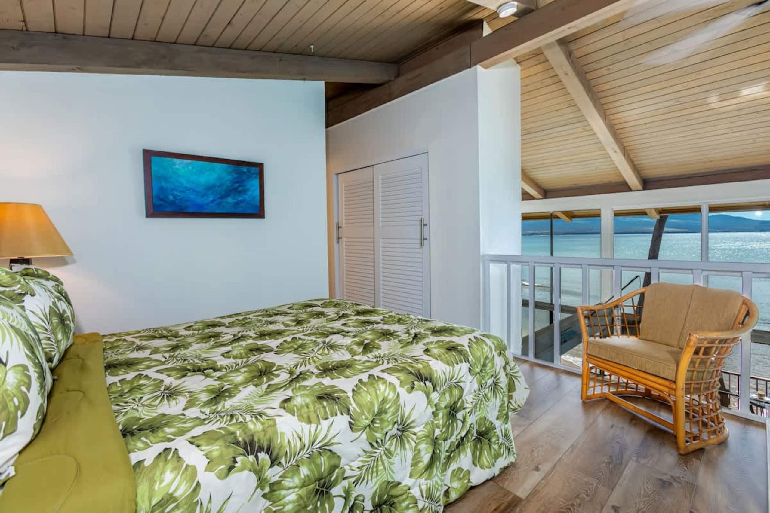 Condo in Wailuku · ★4.86 · 2 bedrooms · 4 beds · 2 private baths - Image 23