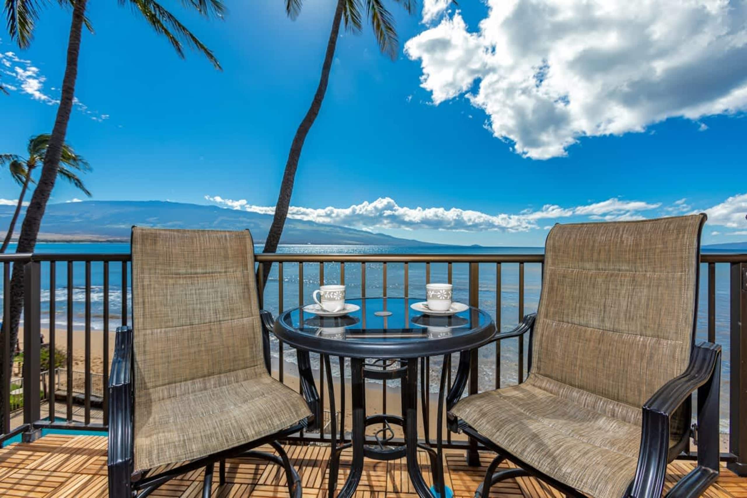 Condo in Wailuku · ★4.86 · 2 bedrooms · 4 beds · 2 private baths - Image 31