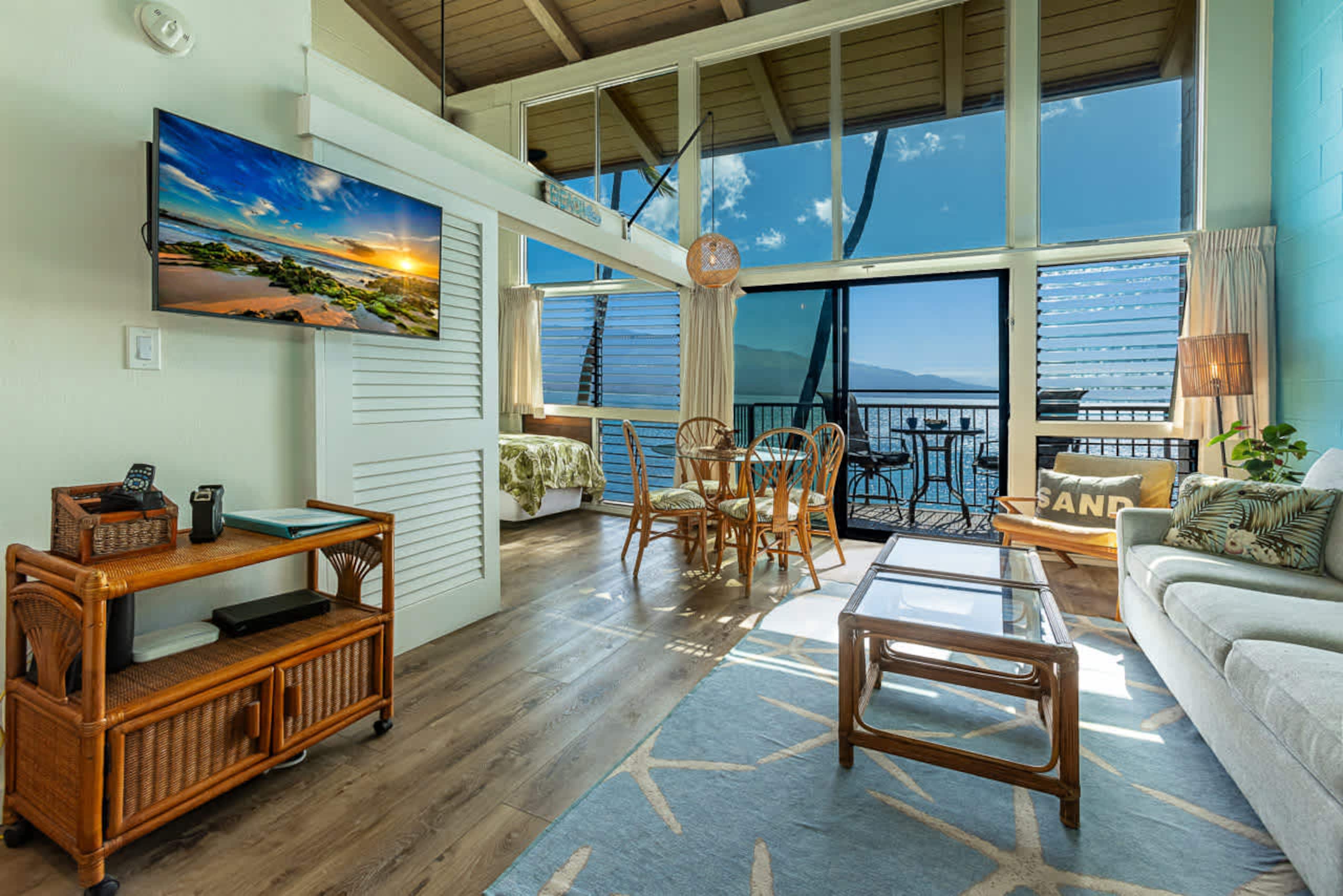 Condo in Wailuku · ★4.86 · 2 bedrooms · 4 beds · 2 private baths - Image 5