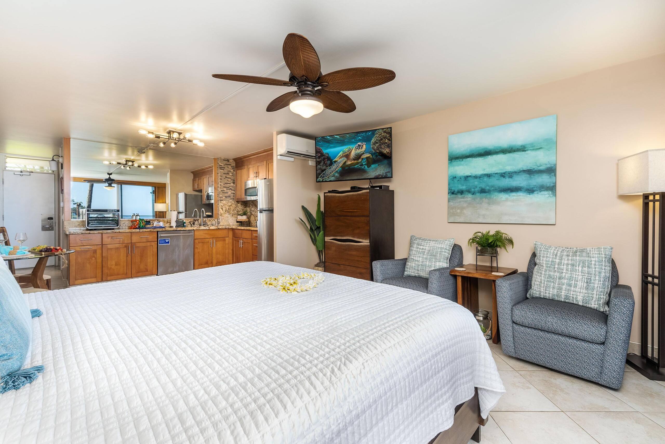 Breathtaking Oceanfront Studio Napili Shores A106 - Image 13