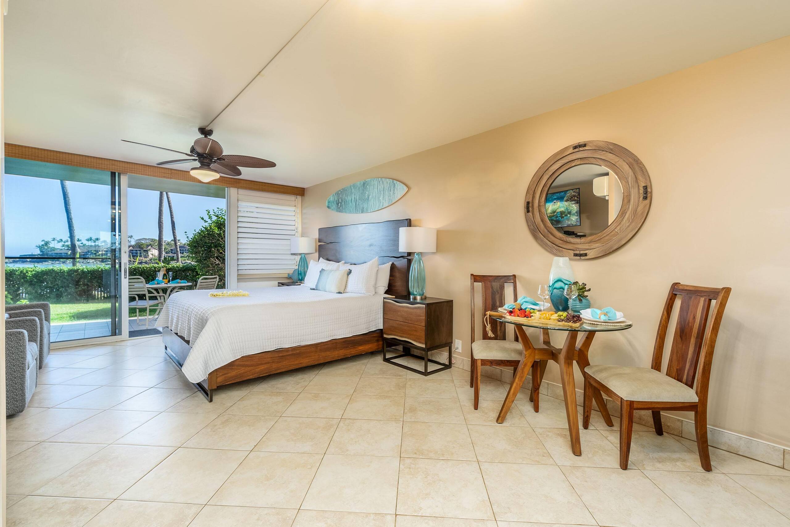 Breathtaking Oceanfront Studio Napili Shores A106 - Image 9