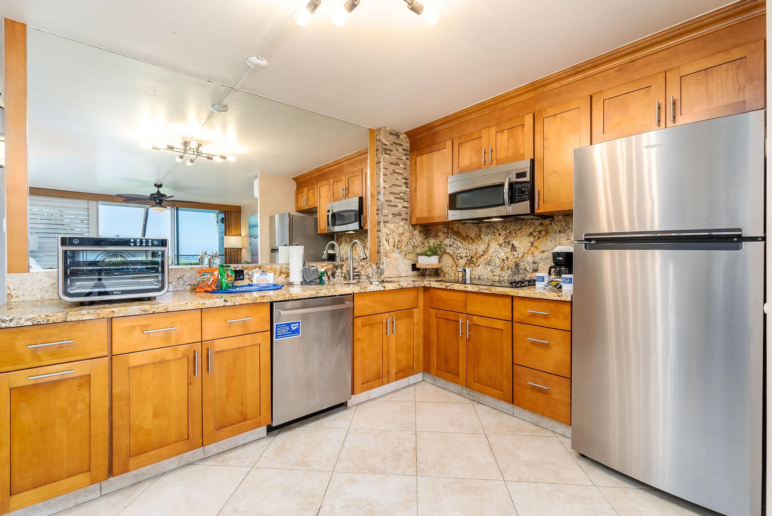 Breathtaking Oceanfront Studio Napili Shores A106 - Image 21