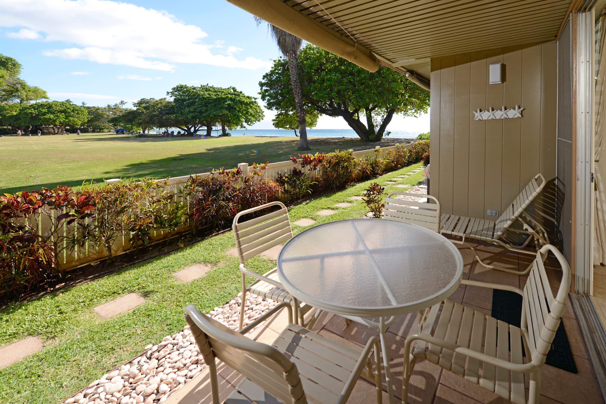 Condo in Lahaina · ★4.73 · 1 bedroom · 1 bed · 1 private bath - Image 16
