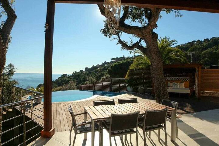 Mediterranean style, near beach with swimming pool gallery image 5