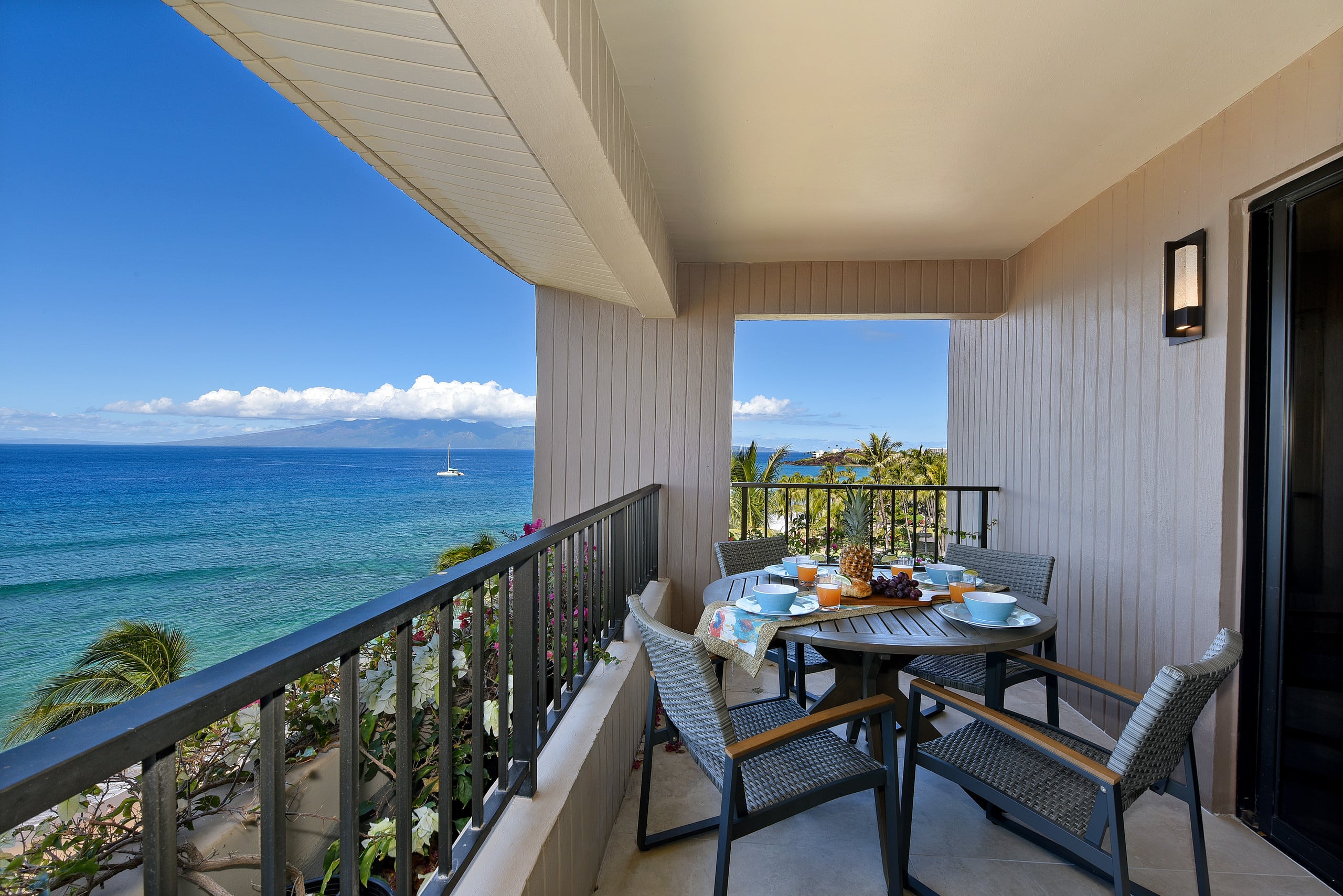 Condo in Lahaina · ★5.0 · 2 bedrooms · 4 beds · 2 baths - Image 46