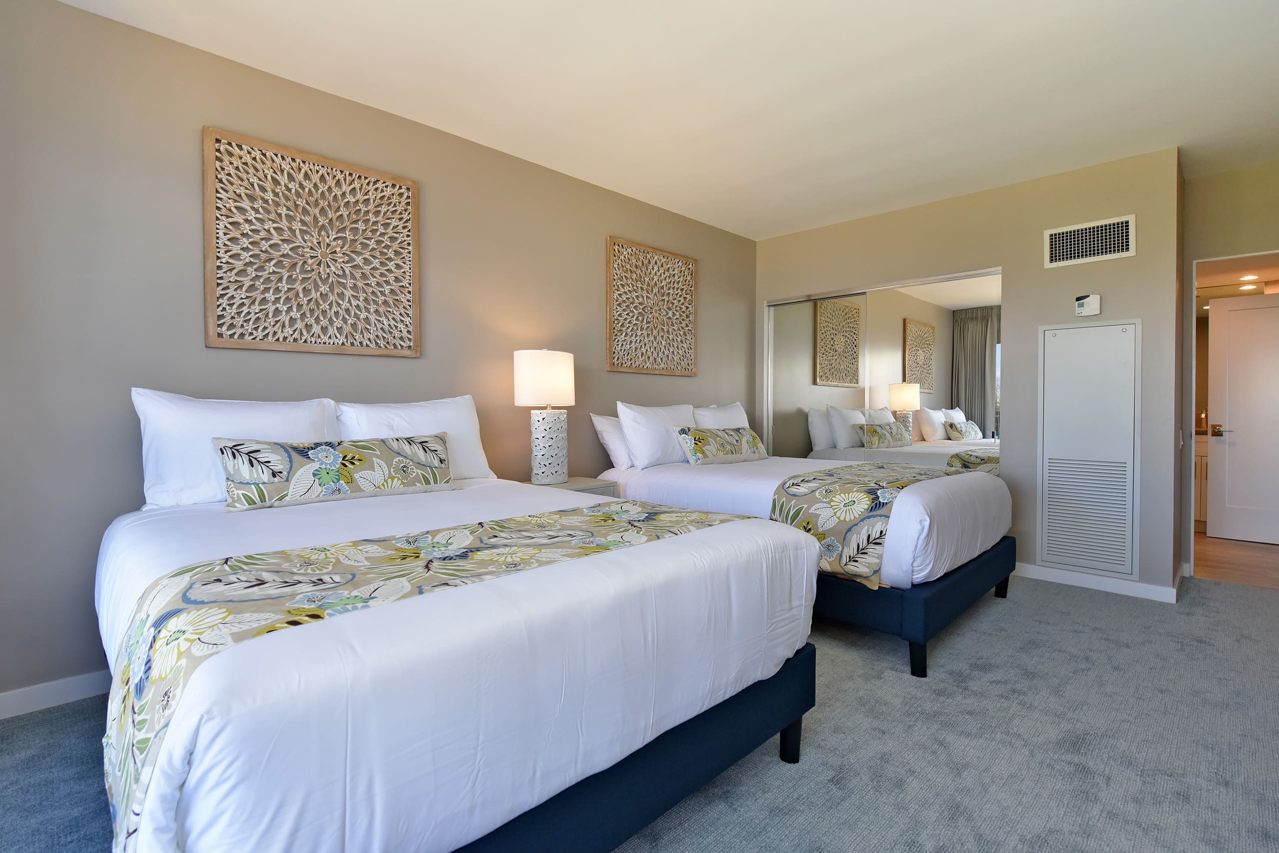 Condo in Lahaina · ★5.0 · 2 bedrooms · 4 beds · 2 baths - Image 23
