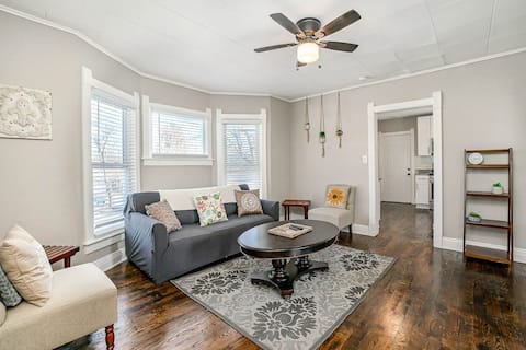 Upper Dunes Getaway of Michigan City - Brand New!