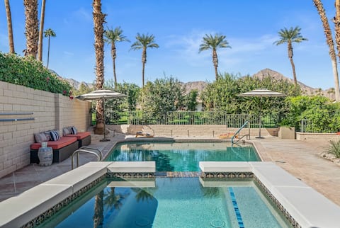 La Quinta Golf and Mountain Views – Poolside Stay