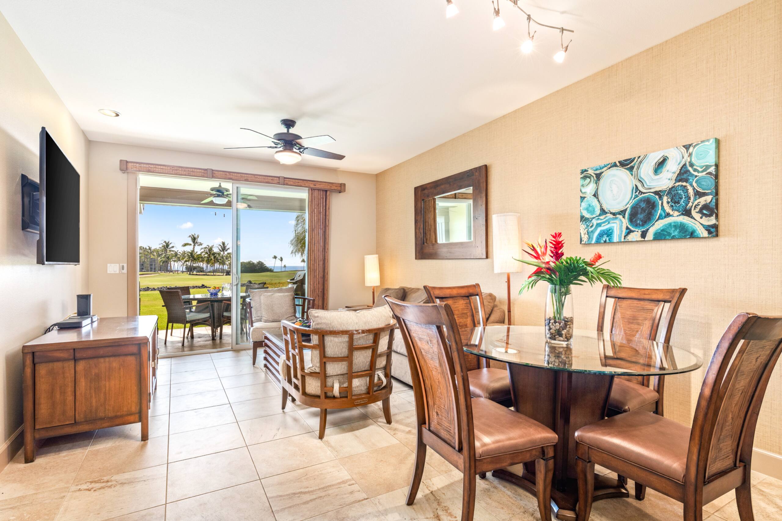 Condo in Waikoloa Village · ★4.95 · 2 bedrooms · 3 beds · 2 baths - Photo 12