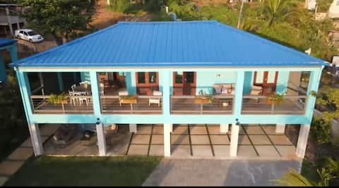 Beachfront Villa at CrashBoat Beach+PrivateParkng