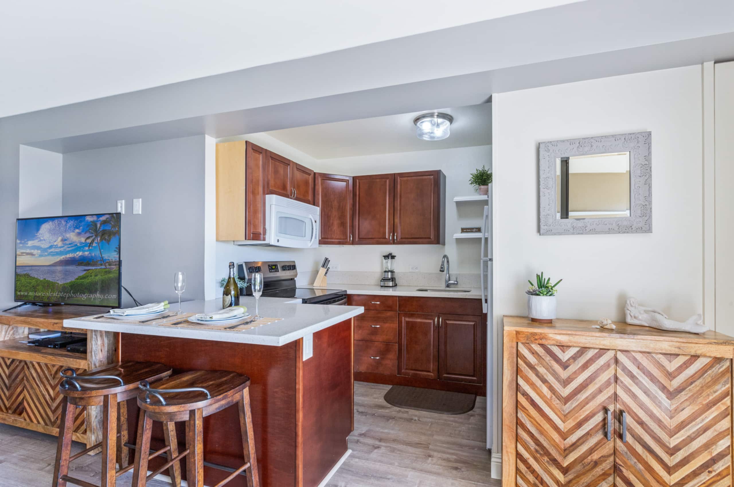 Condo in Lahaina · ★4.55 · 1 bedroom · 2 beds · 1 bath - Image 8