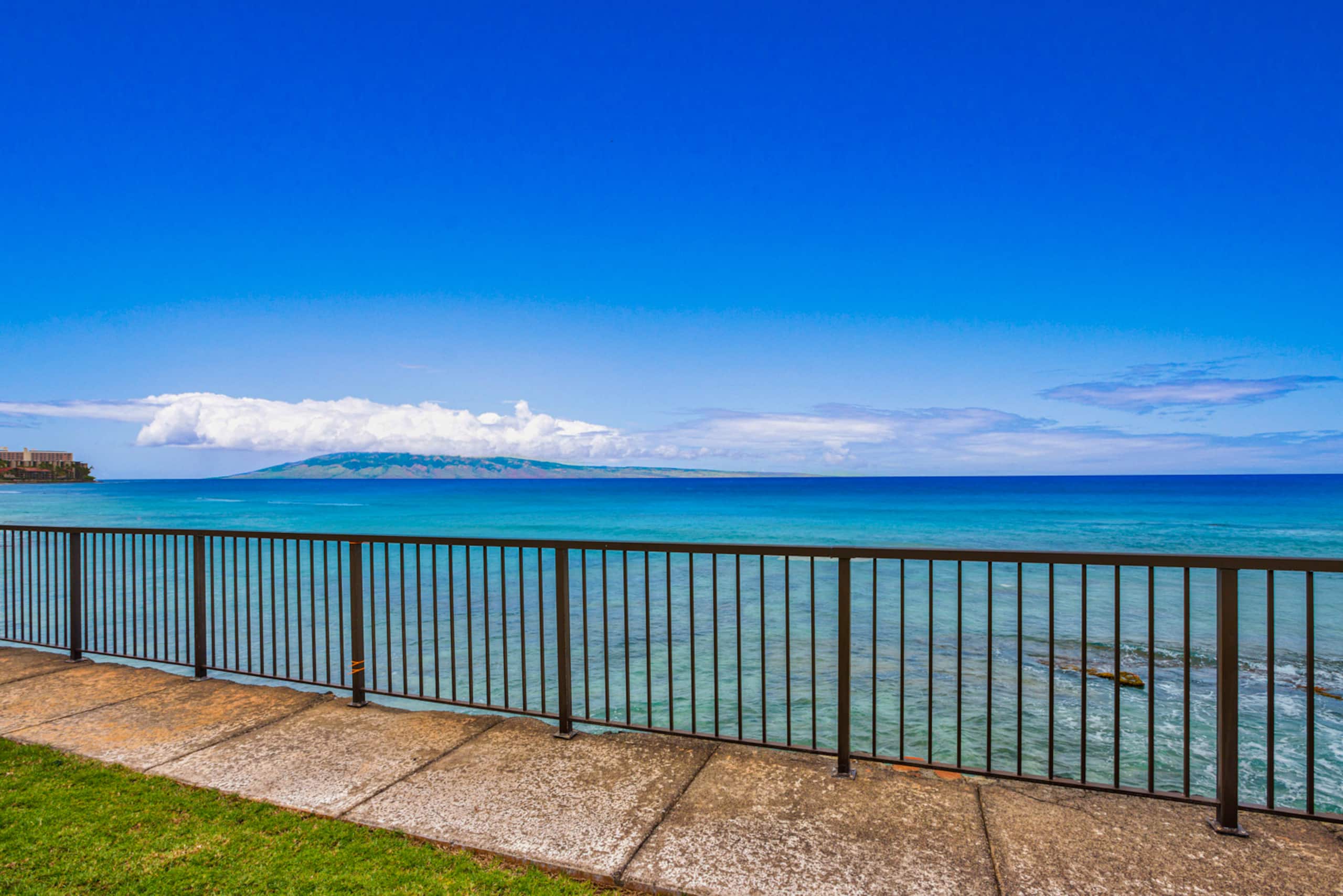 Condo in Lahaina · ★4.55 · 1 bedroom · 2 beds · 1 bath - Image 28