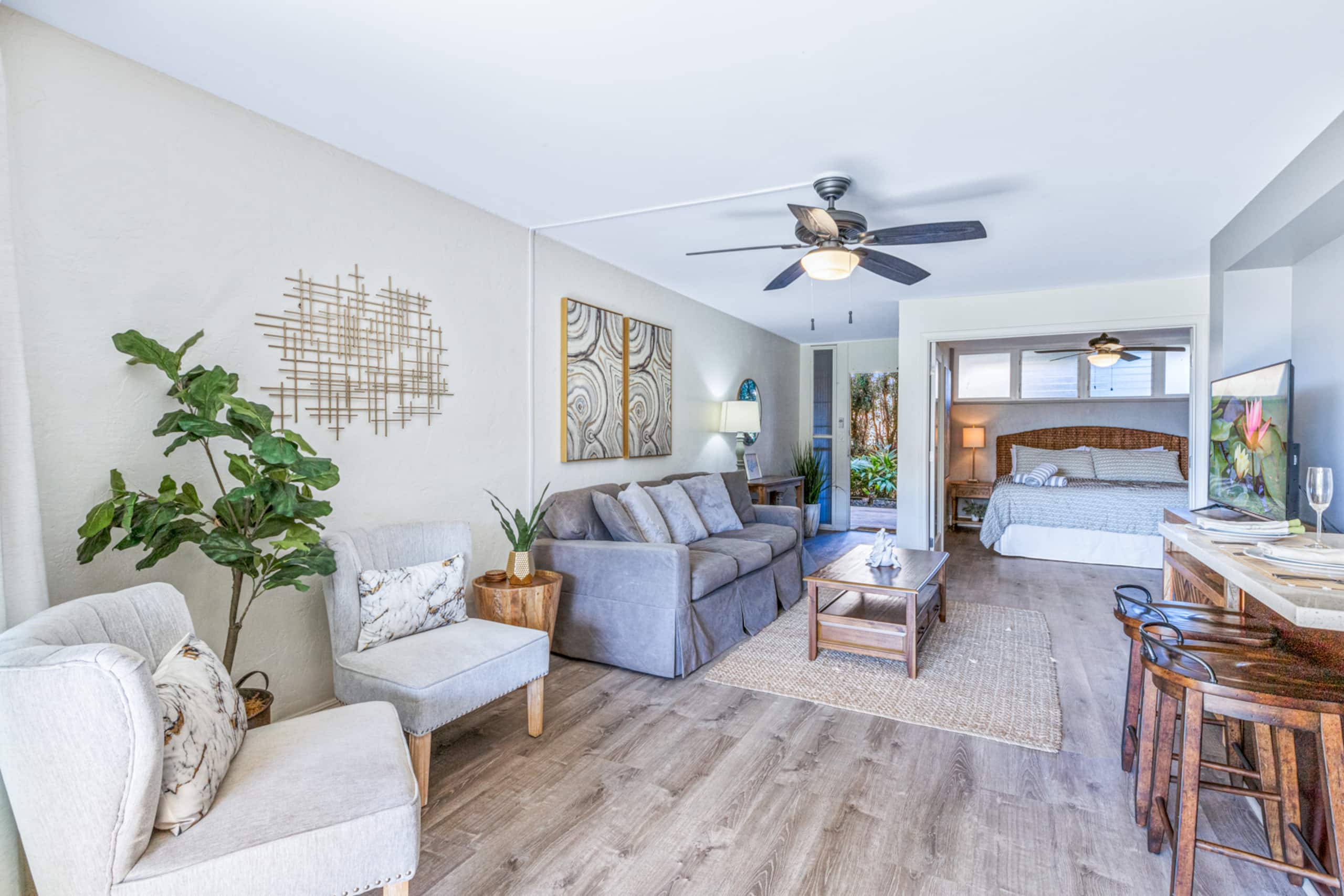Condo in Lahaina · ★4.55 · 1 bedroom · 2 beds · 1 bath - Image 9