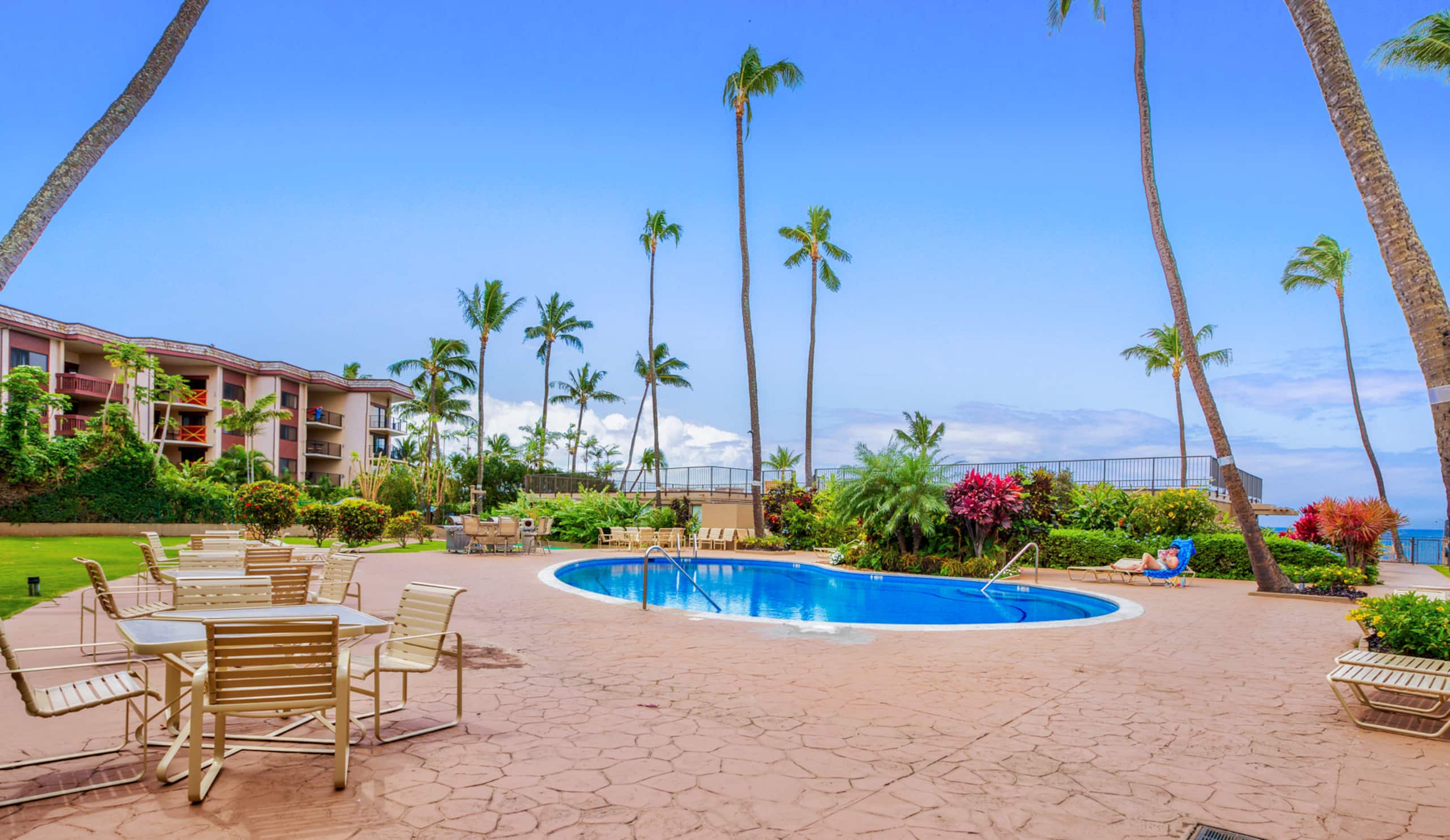 Condo in Lahaina · ★4.55 · 1 bedroom · 2 beds · 1 bath - Image 16