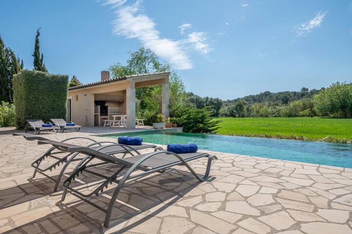 Can Mares gallery image 3