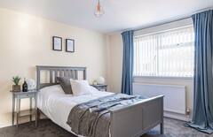 Dudley-Hospital-3bed-parking-long+stay-contractor%21