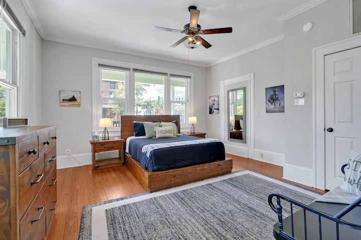 Fredonia On Front ! Best Location Downtown! - Wilmington, NC