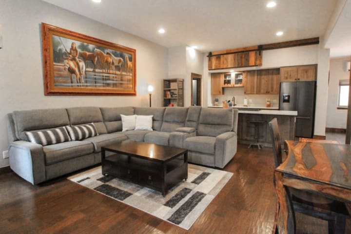 Altitude Vacation Rentals managed Airbnb listing 2