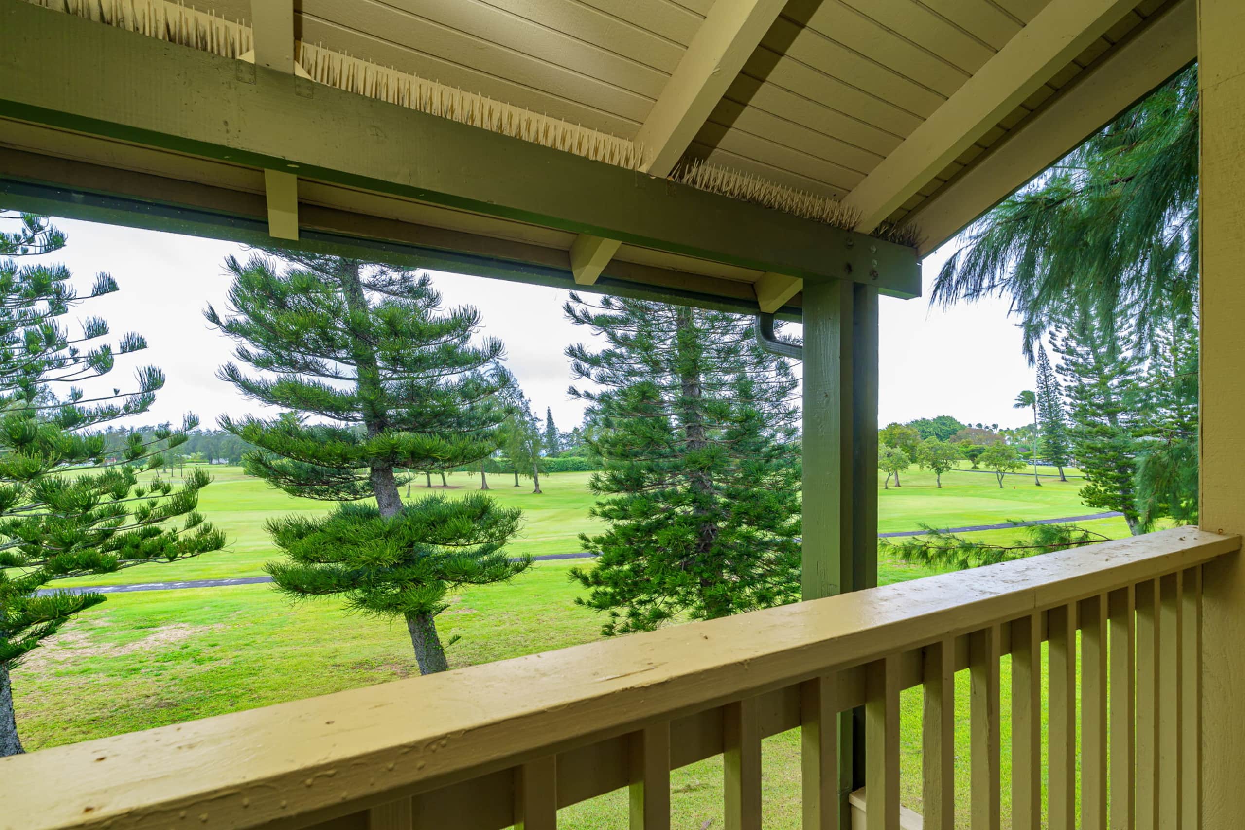 Condo in Kahuku · ★4.83 · 2 bedrooms · 3 beds · 2.5 shared baths - Image 18