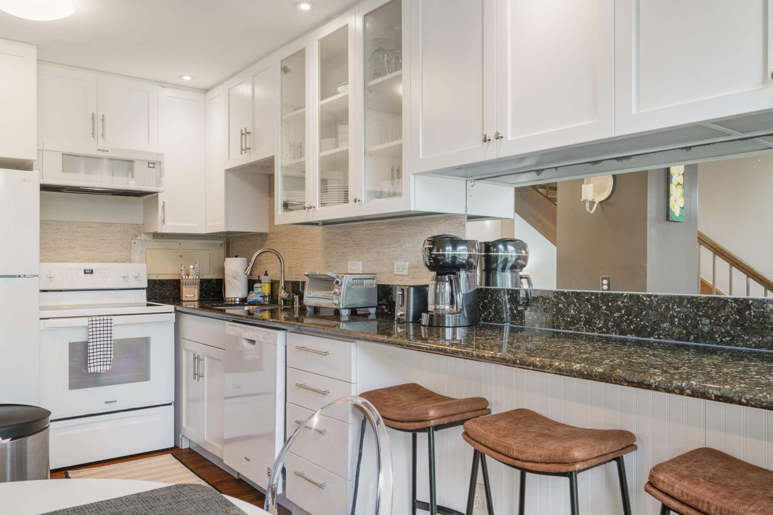 Condo in Kahuku · ★4.83 · 2 bedrooms · 3 beds · 2.5 shared baths - Image 7