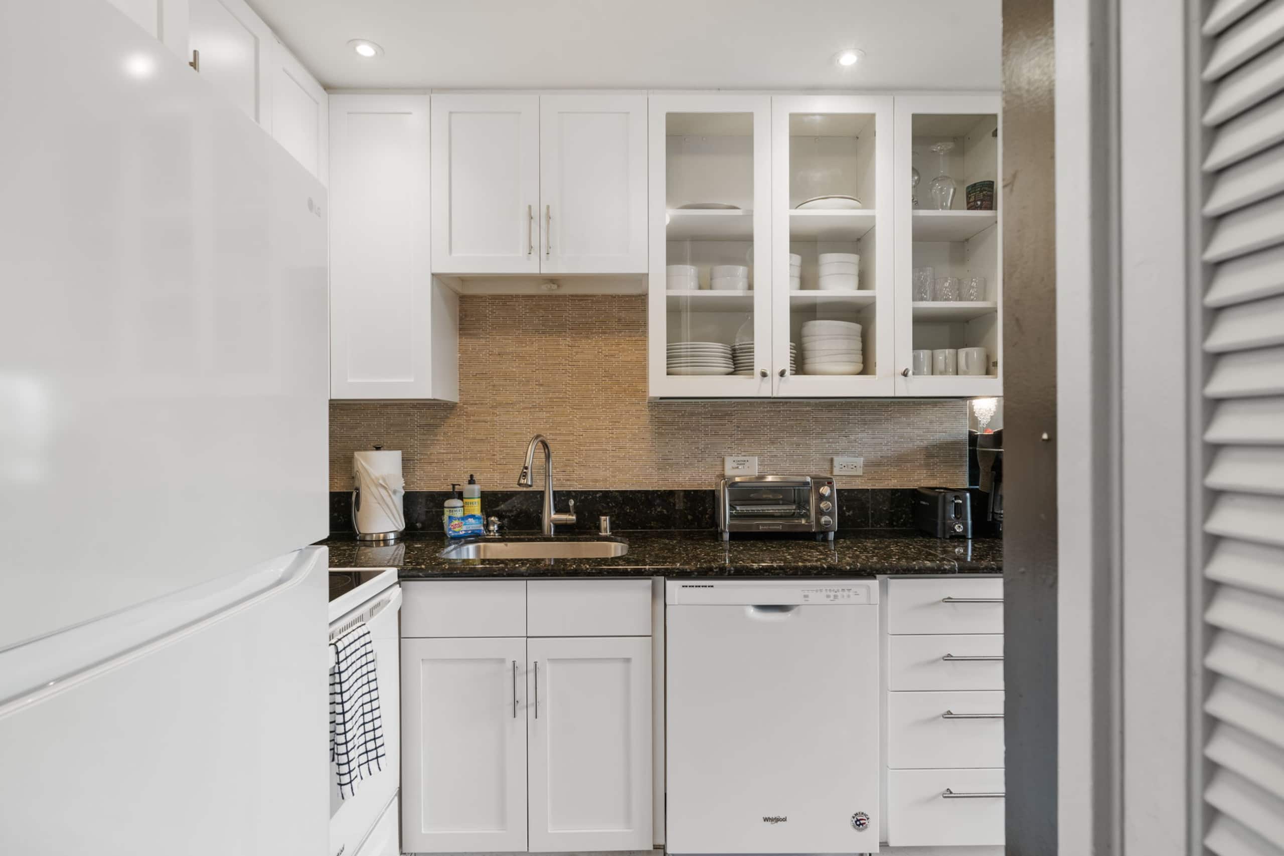 Condo in Kahuku · ★4.83 · 2 bedrooms · 3 beds · 2.5 shared baths - Image 9