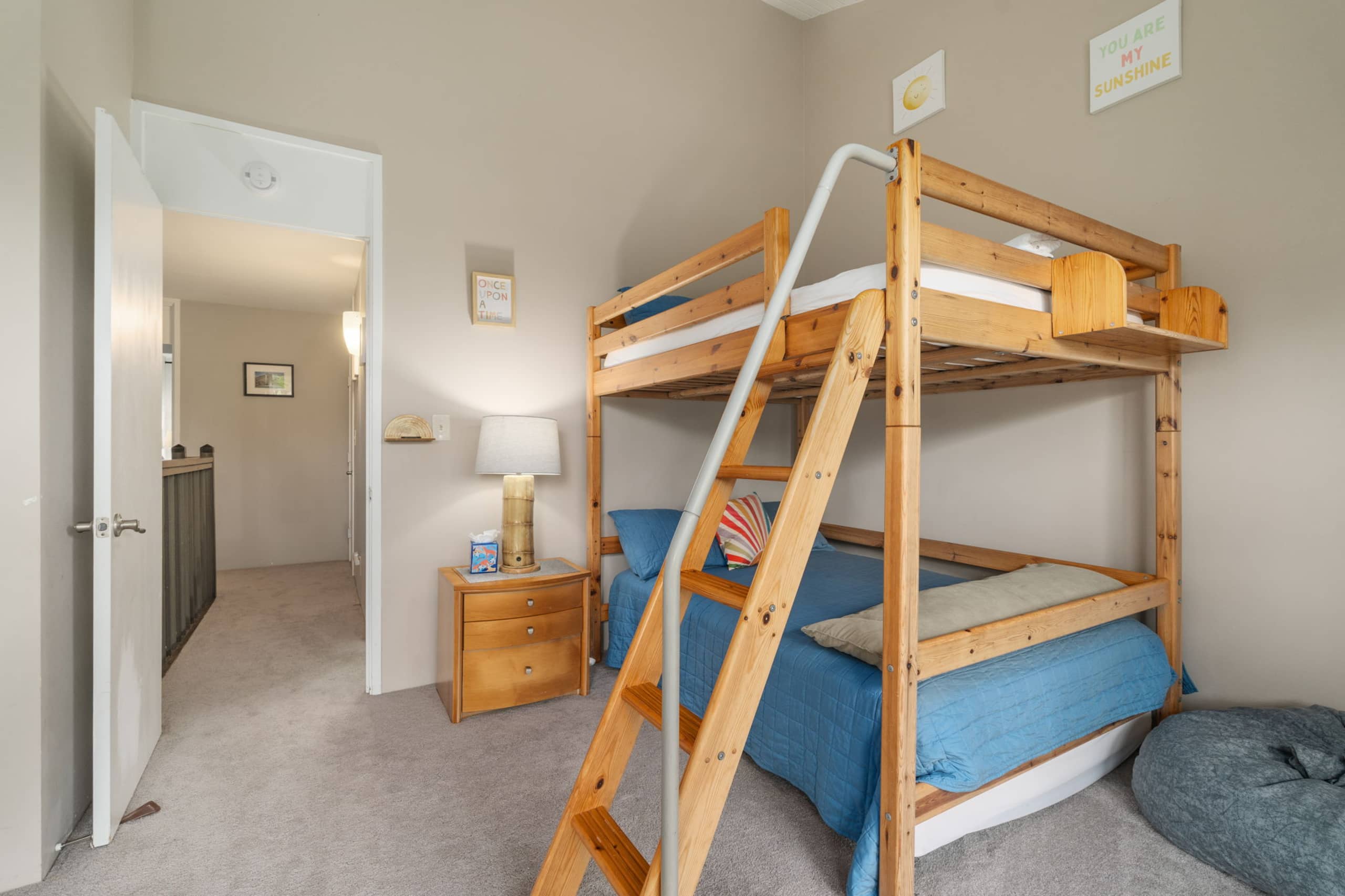 Condo in Kahuku · ★4.83 · 2 bedrooms · 3 beds · 2.5 shared baths - Image 14