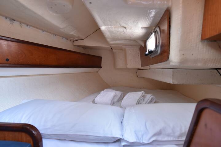 Night on Board Sailboat Experience gallery image 5